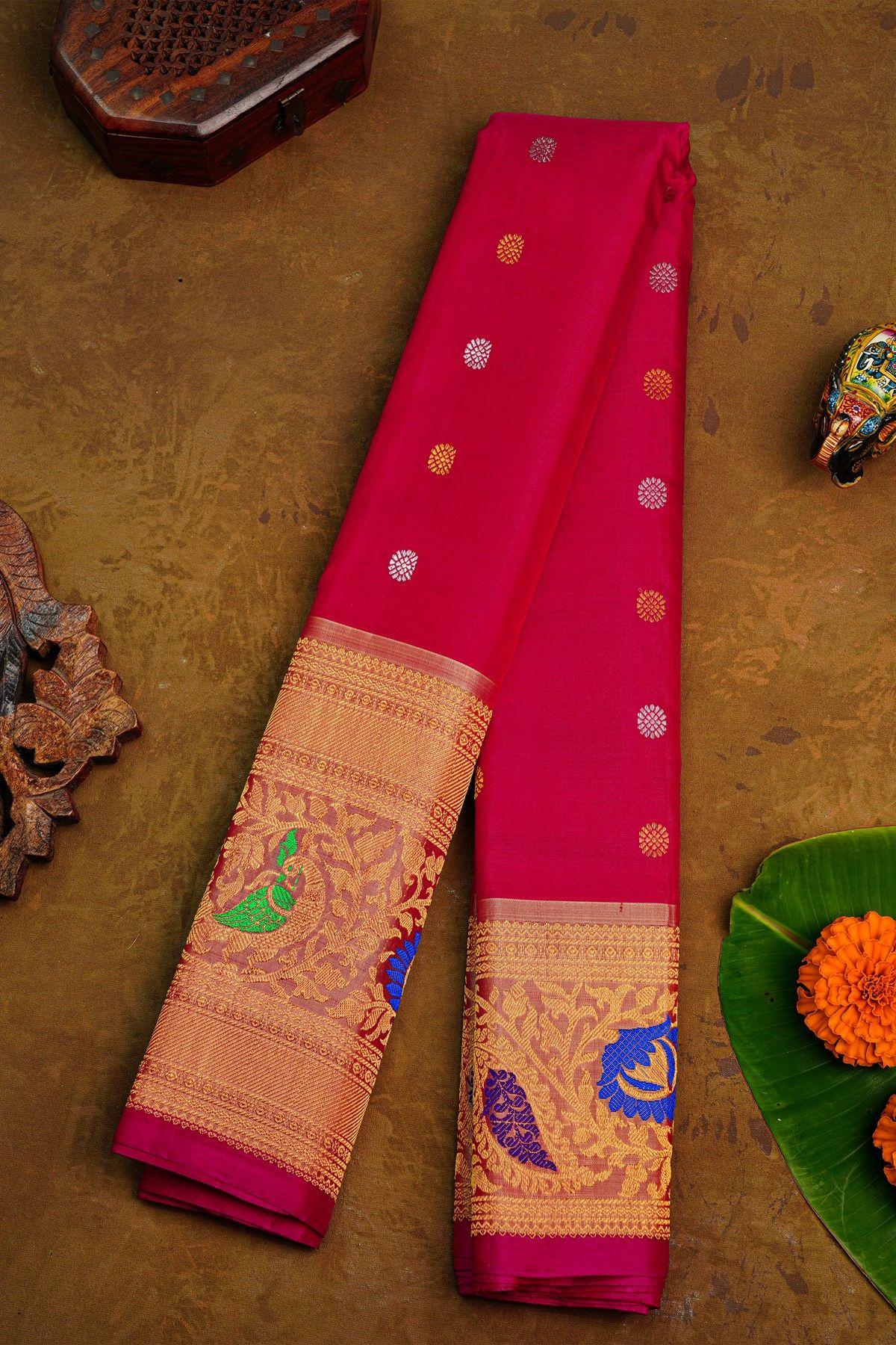 Gadwal Silk Rani Pink Saree With Meenakari Border