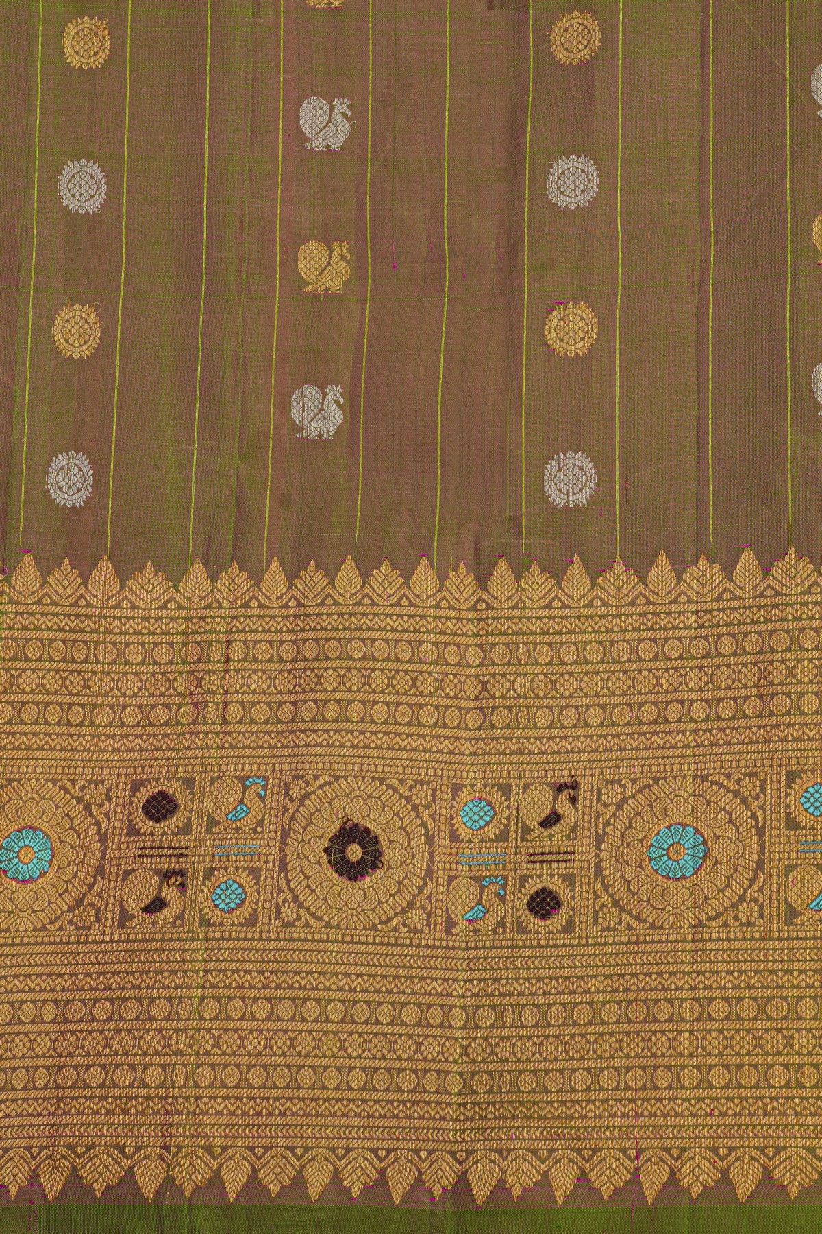 Gadwal Silk Dual Colour Saree With Meenakari Border