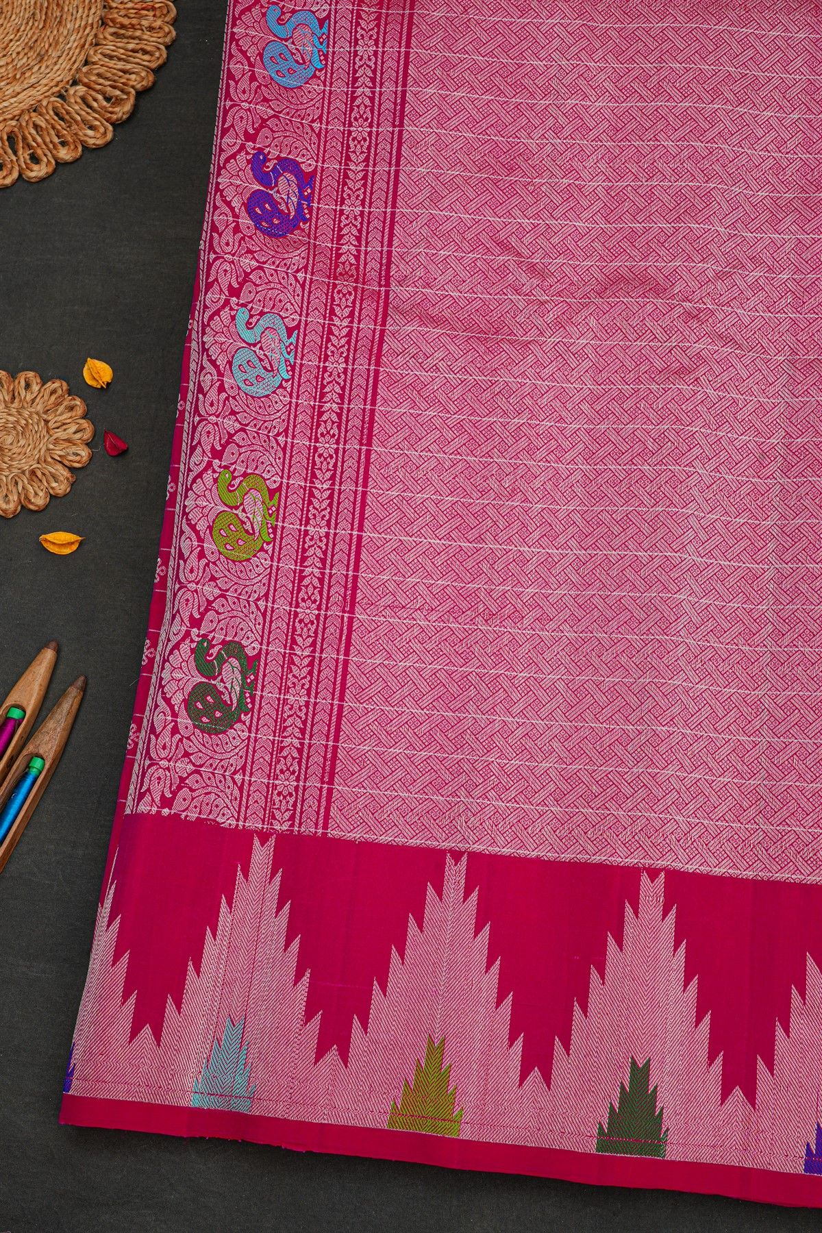 Gadwal Silk Rani Pink Saree With Temple Border