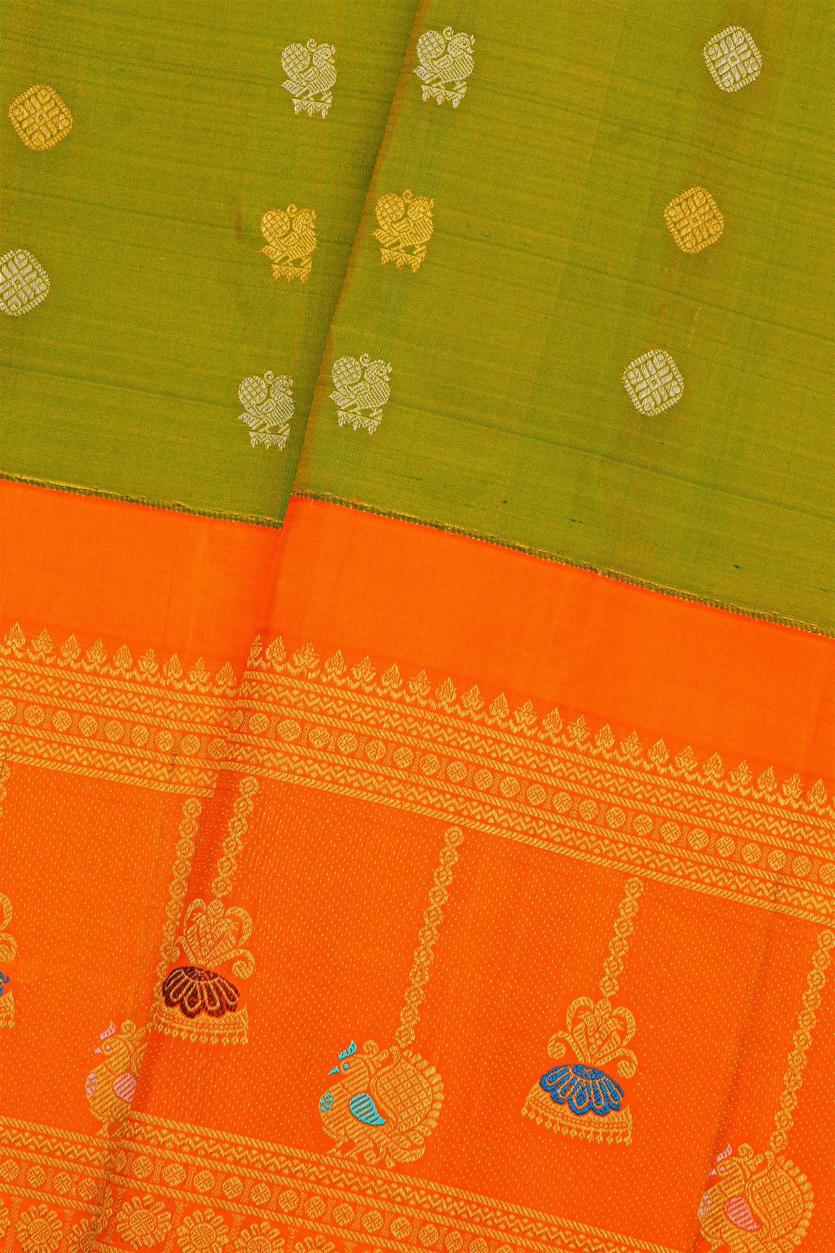 Gadwal Silk Mehendi Green Saree With Meenakari Border