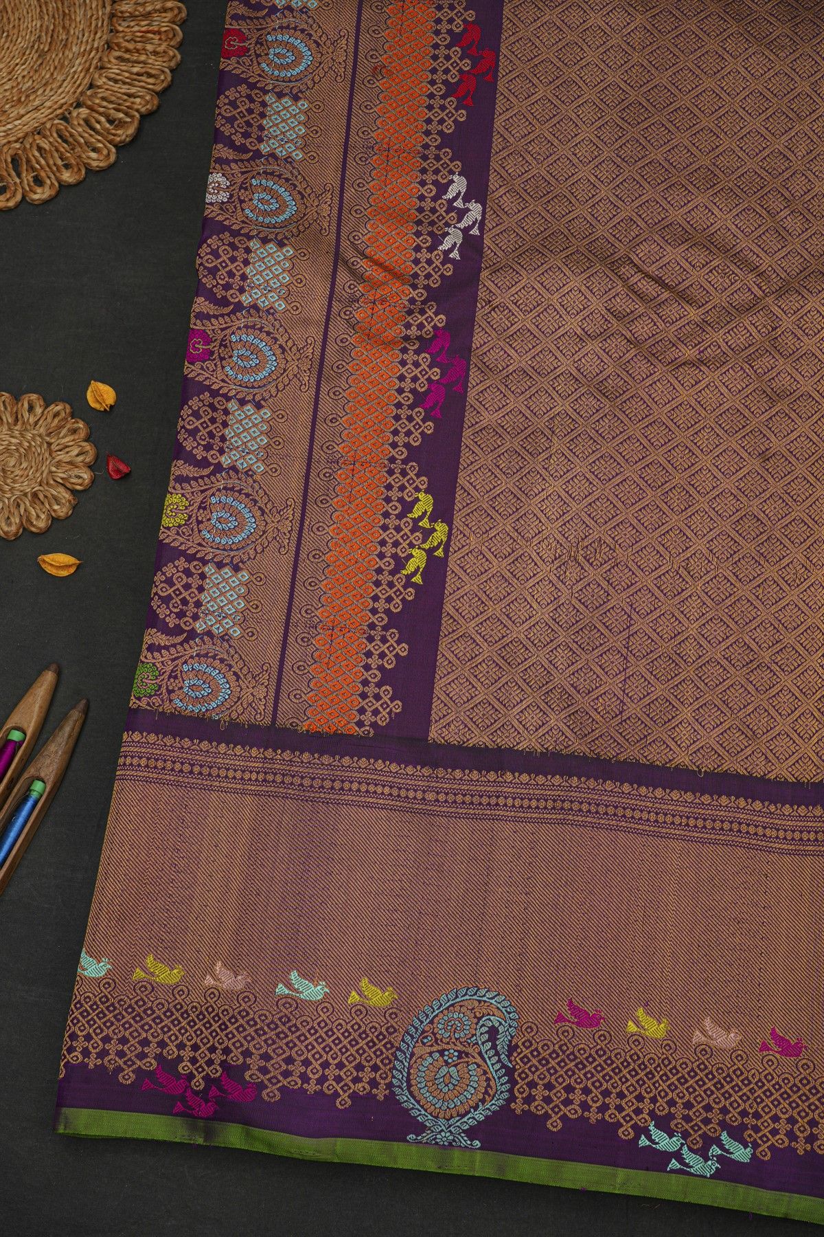 Gadwal Silk Dual Colour Saree With Birds And Paisley Border