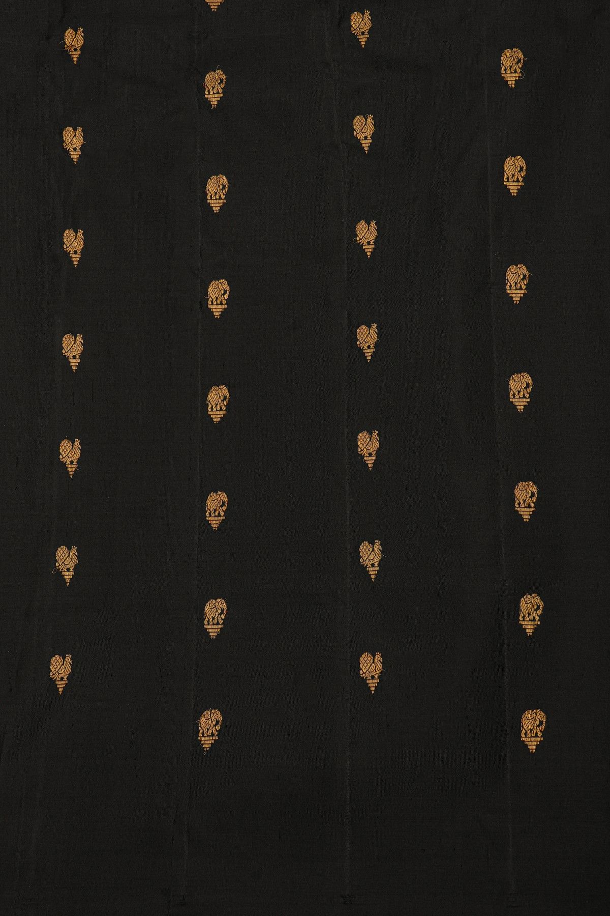 Gadwal Silk Slate Grey Saree With Peacock Buttis Body And Temple Border