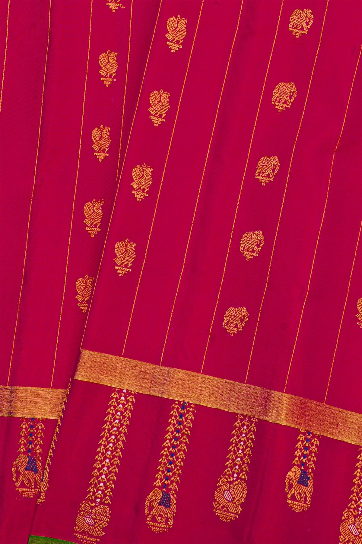 Gadwal Silk Rani Pink Saree With Elephants And Peacocks Buttis Body And Kaddi With Peacocks And Elephants Border