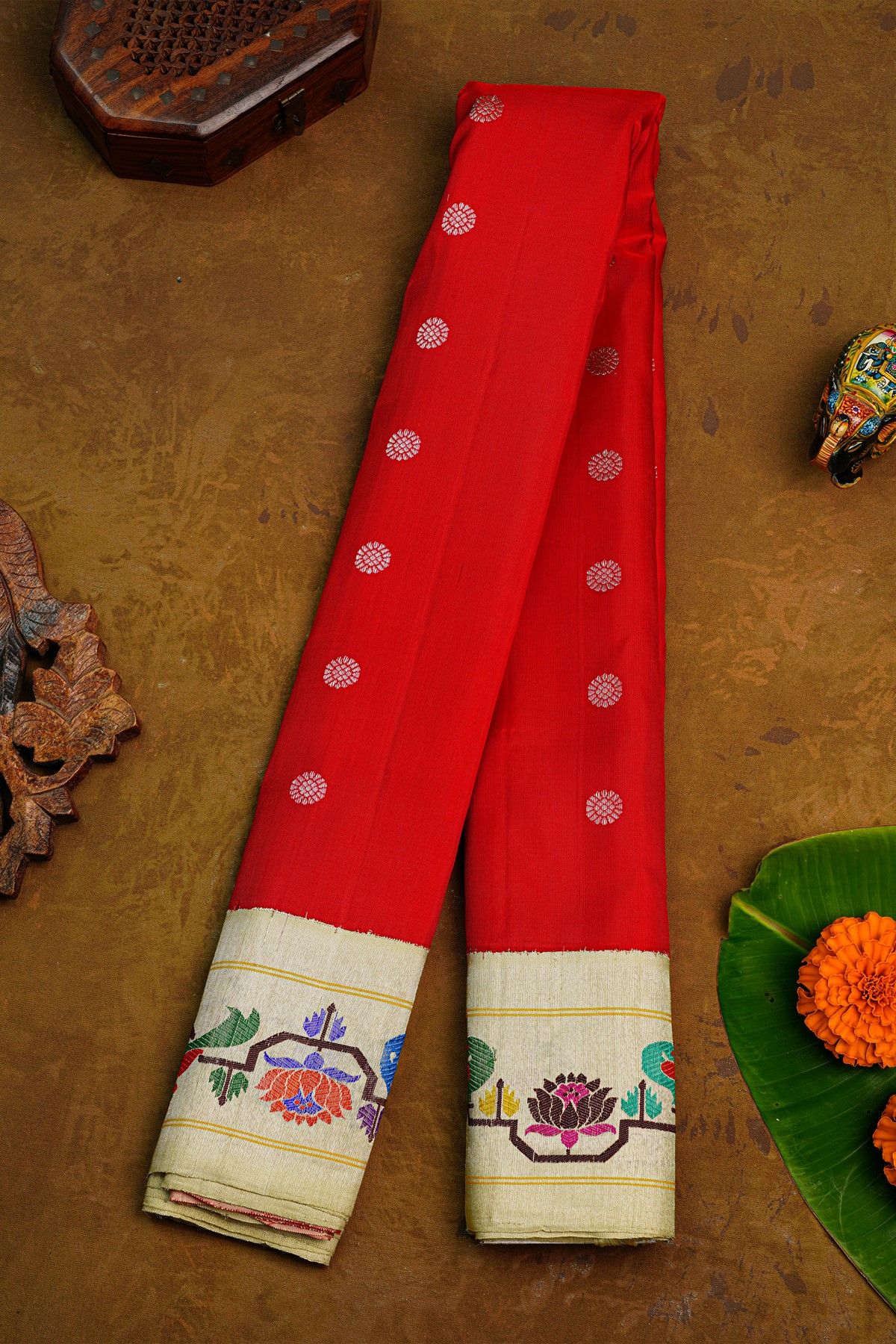 Gadwal Silk Red Saree With Paithani Border And Pallu