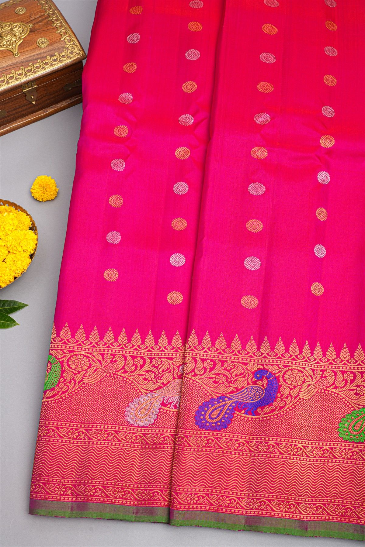 Gadwal Silk Rani Pink Saree