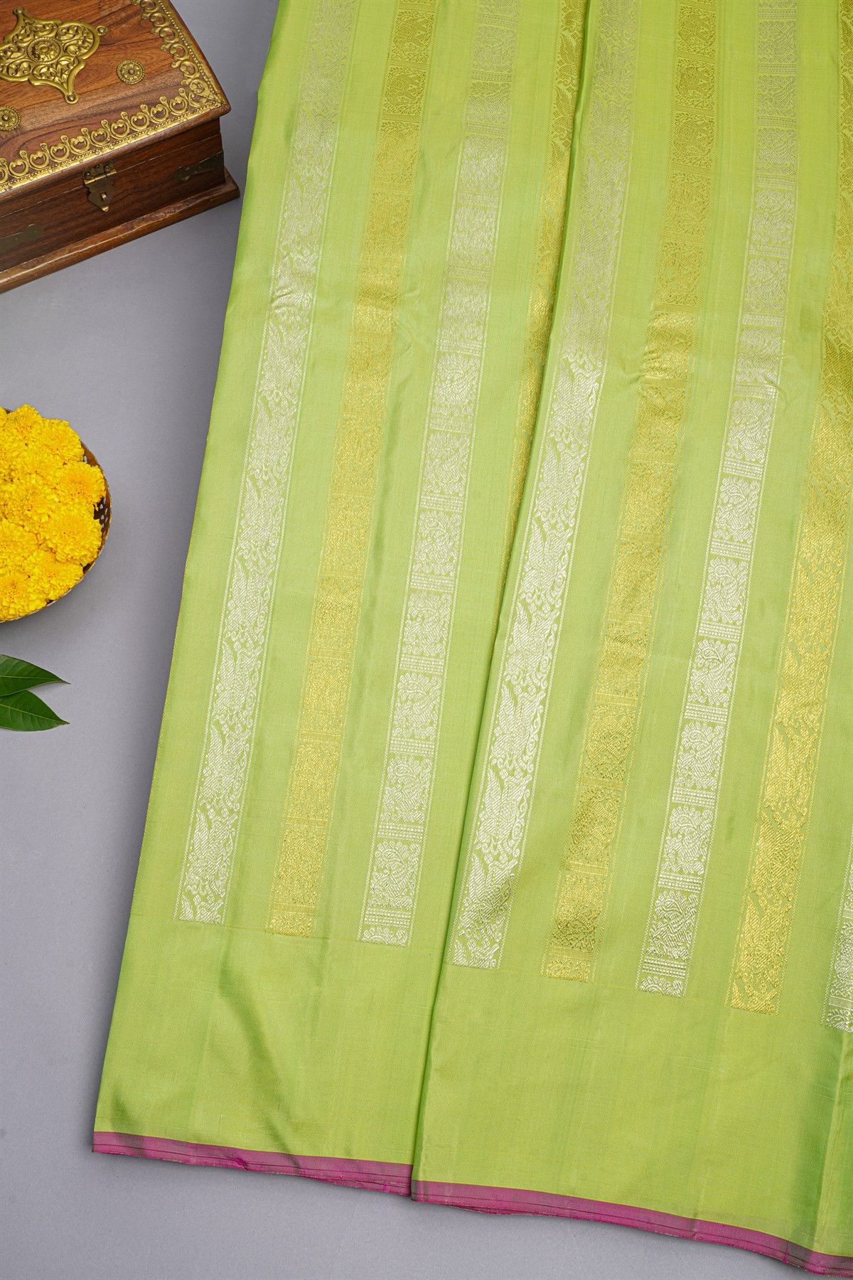 Gadwal Silk Light Green Saree