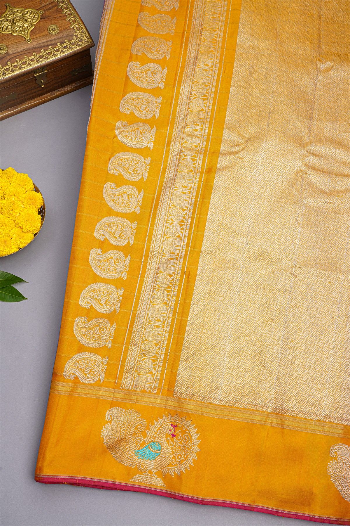 Gadwal Silk Lavender Saree
