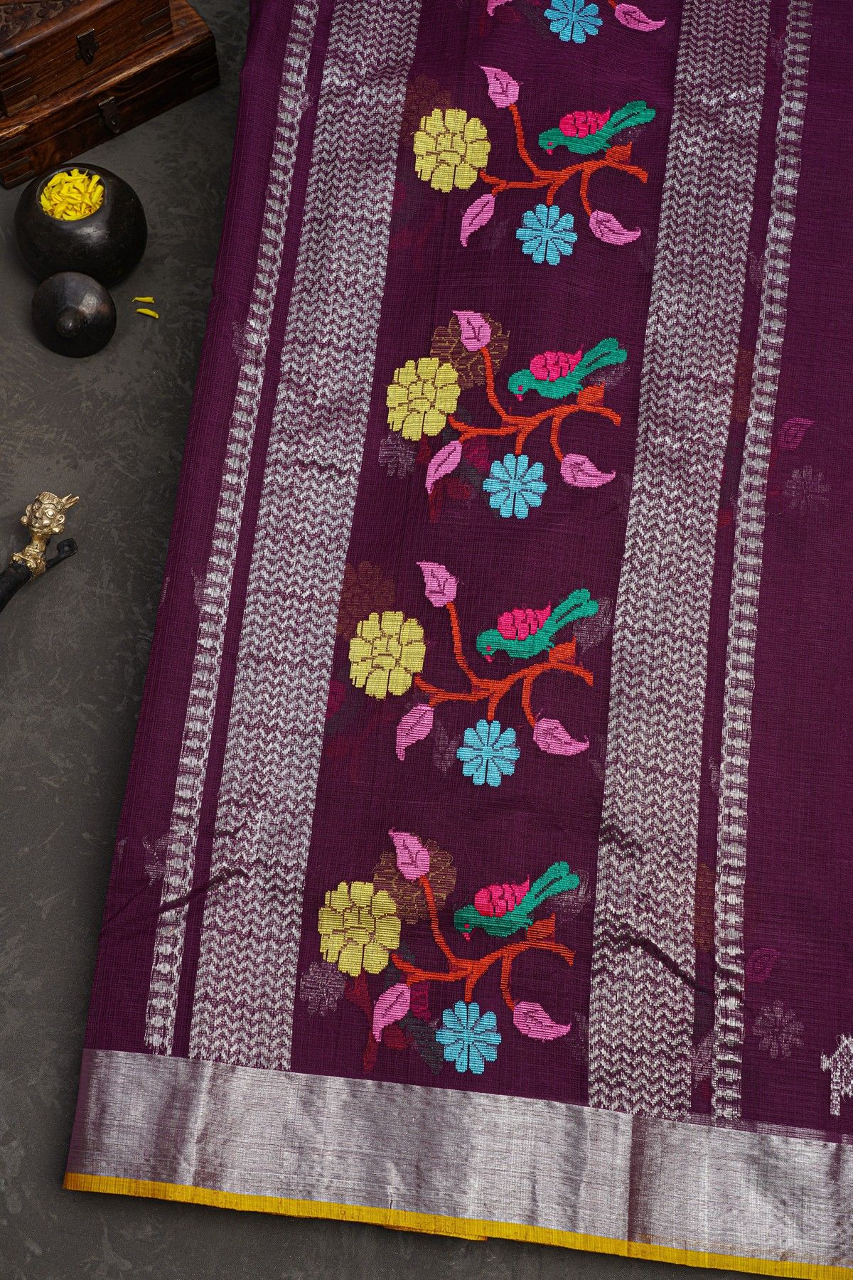 Zari Kota Wine Saree