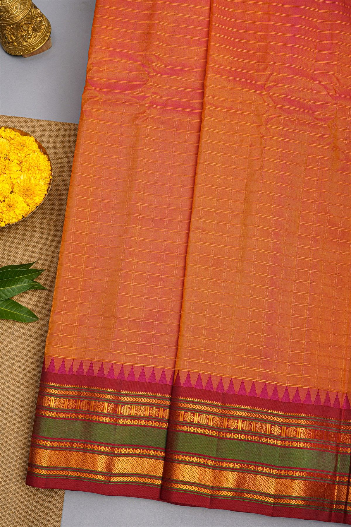Gadwal Silk Dual Colour Saree