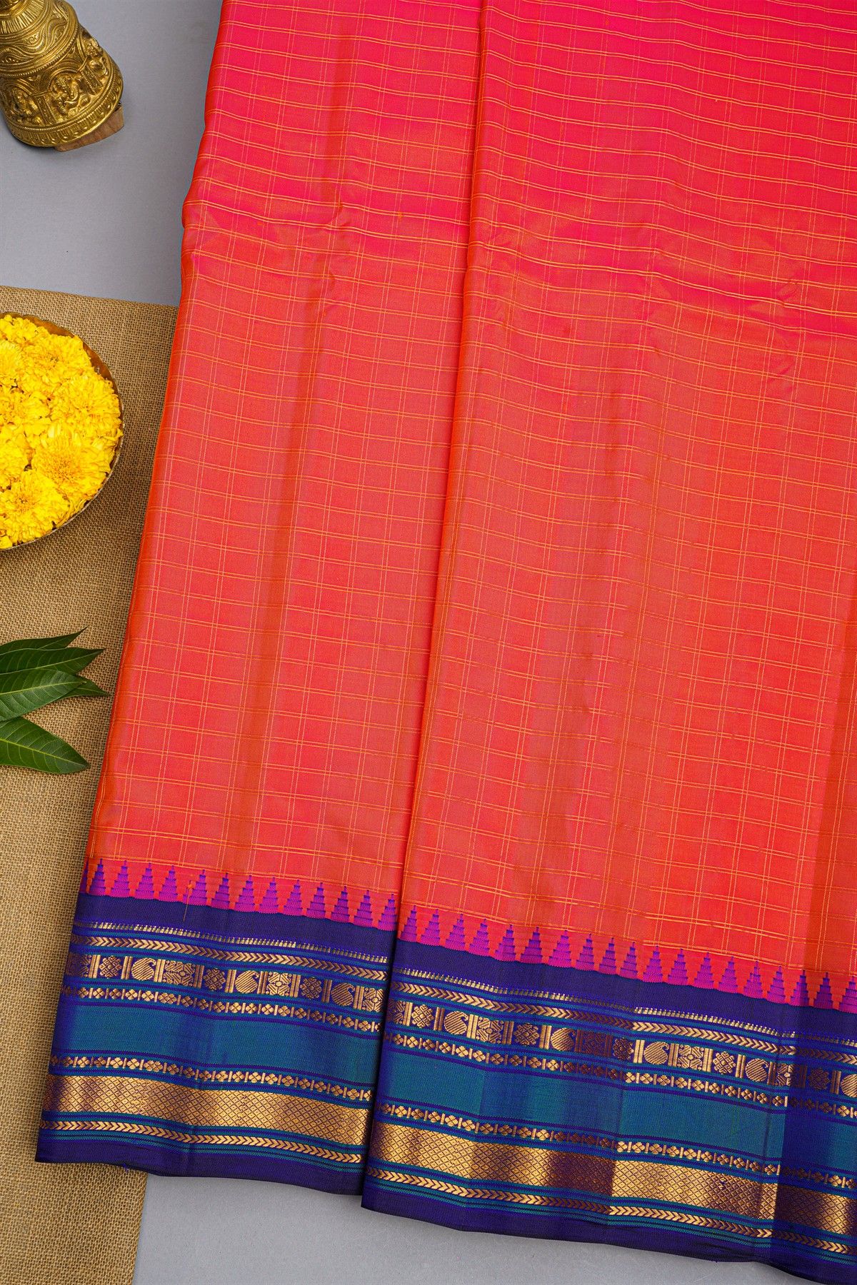 Gadwal Silk Dual Colour Saree