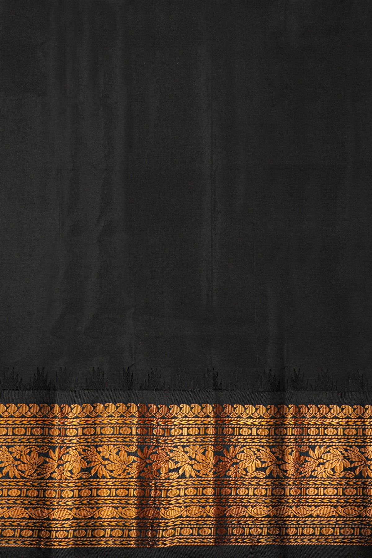 Gadwal Silk Off White Saree