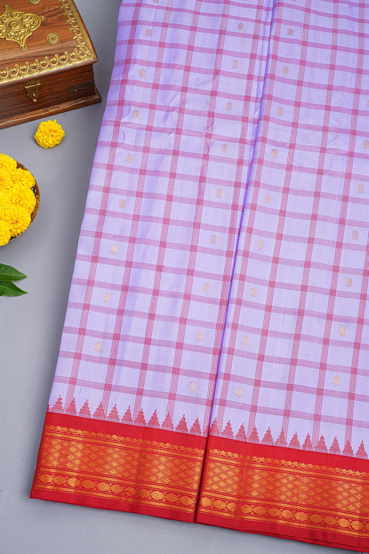 Gadwal Silk Lavender Saree