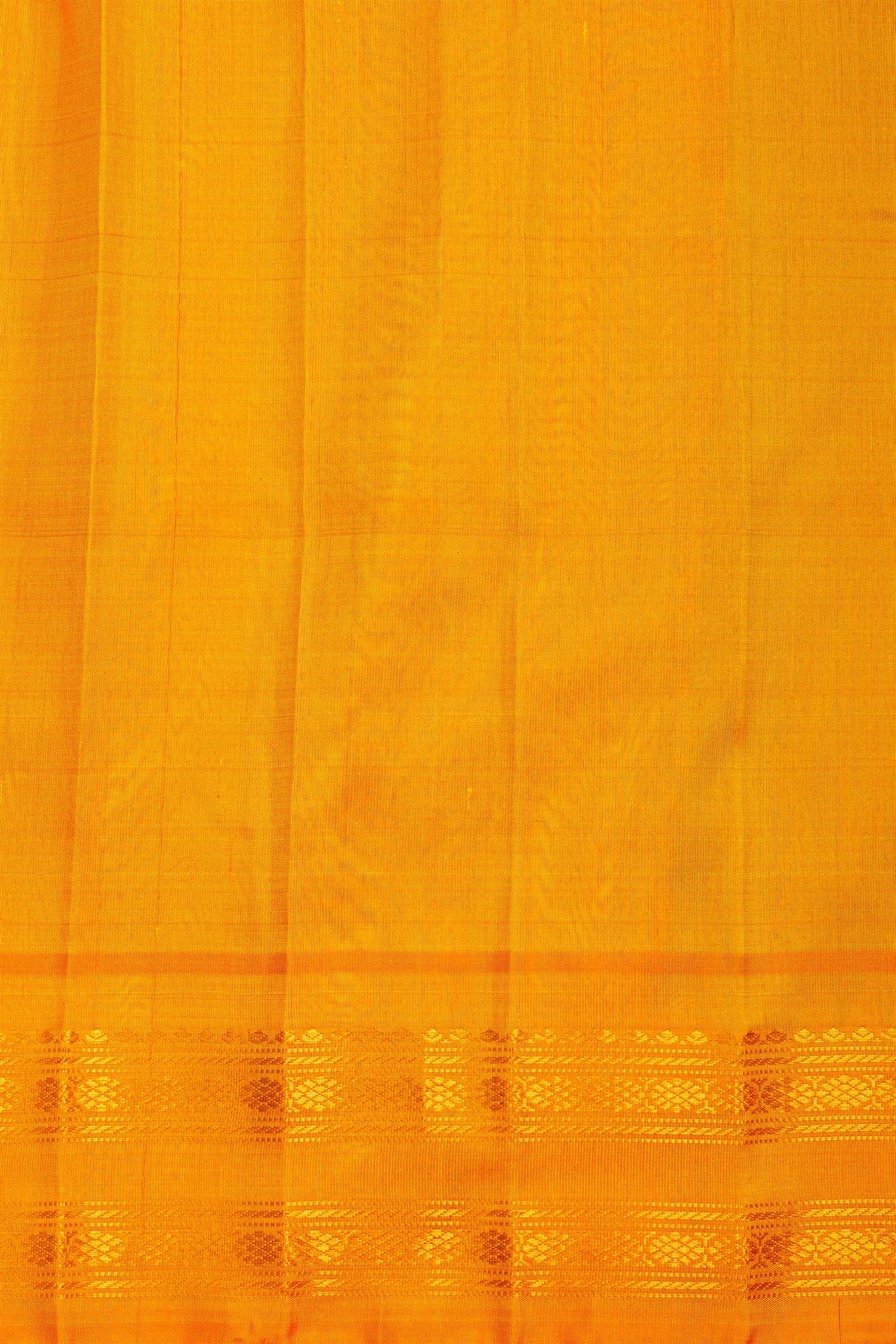 Gadwal Silk Green Saree