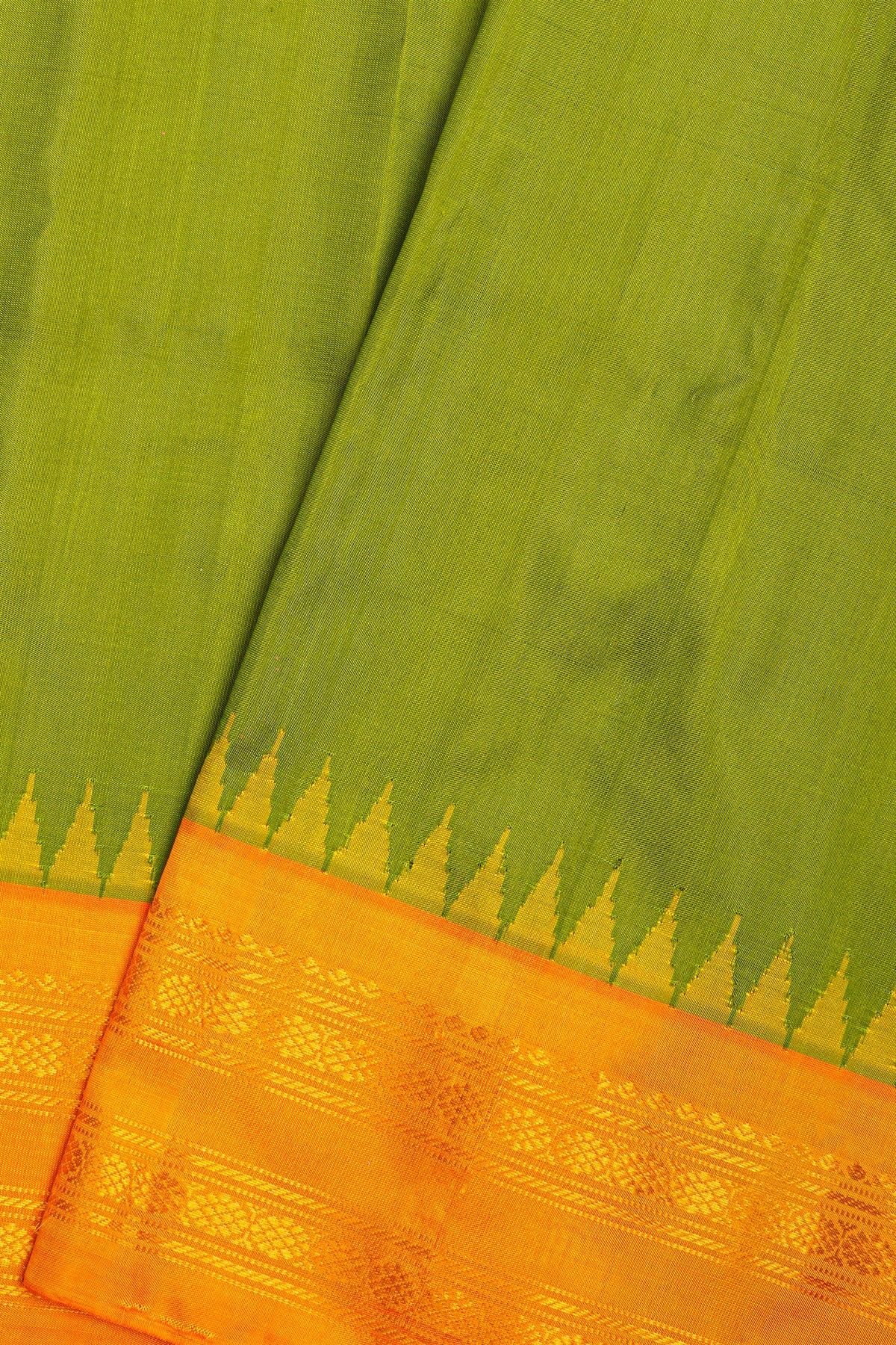 Gadwal Silk Green Saree