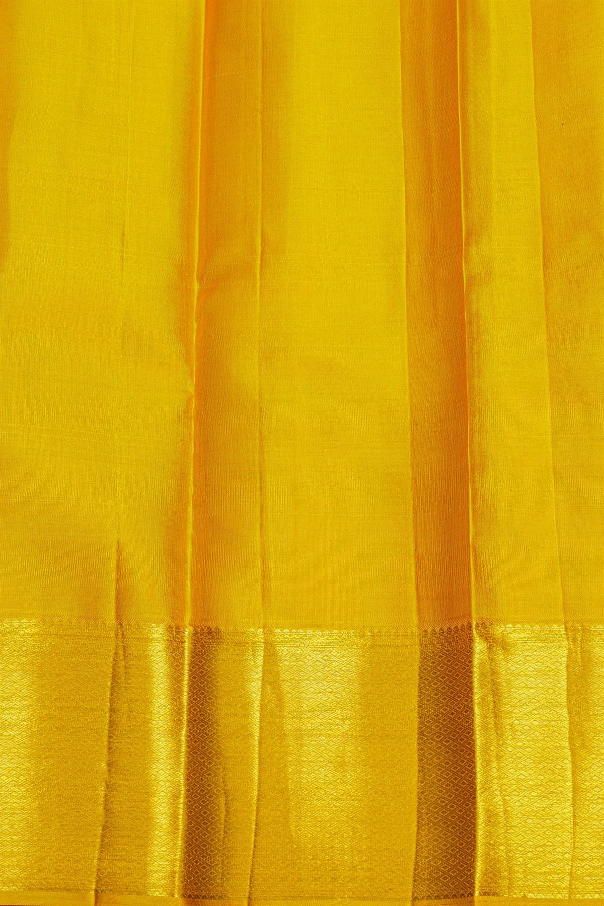 Kancheepuram Tissue Gold Saree