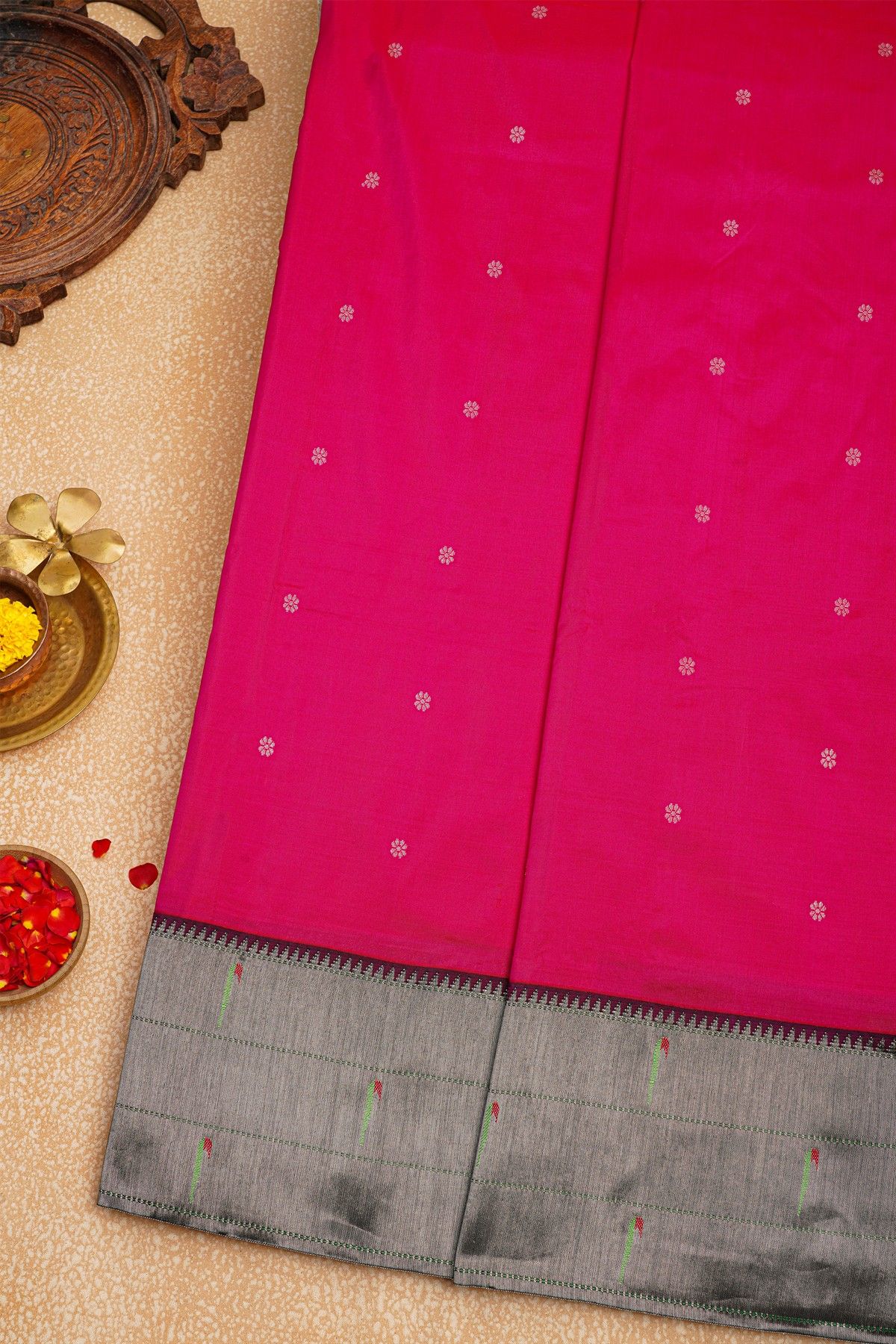 Paithani Silk Megenta Saree