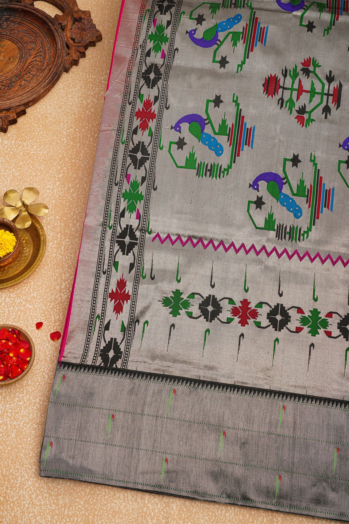 Paithani Silk Megenta Saree