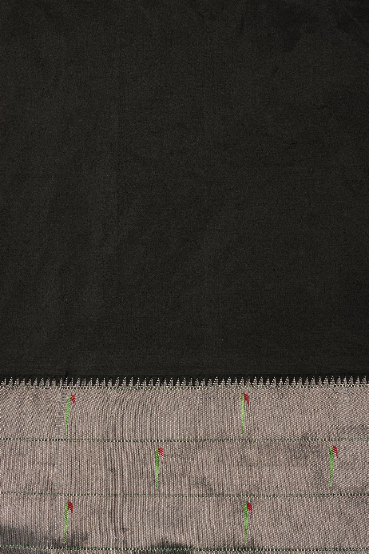 Paithani Silk Megenta Saree