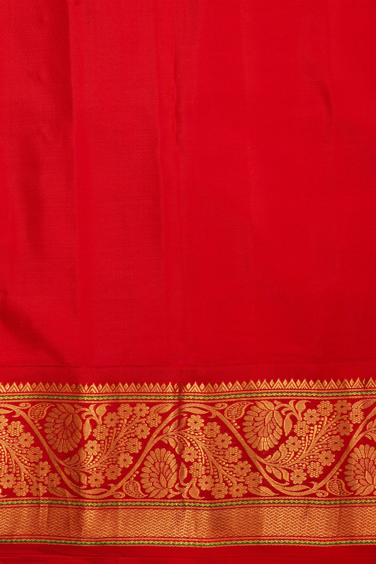 Gadwal Silk Cream Saree