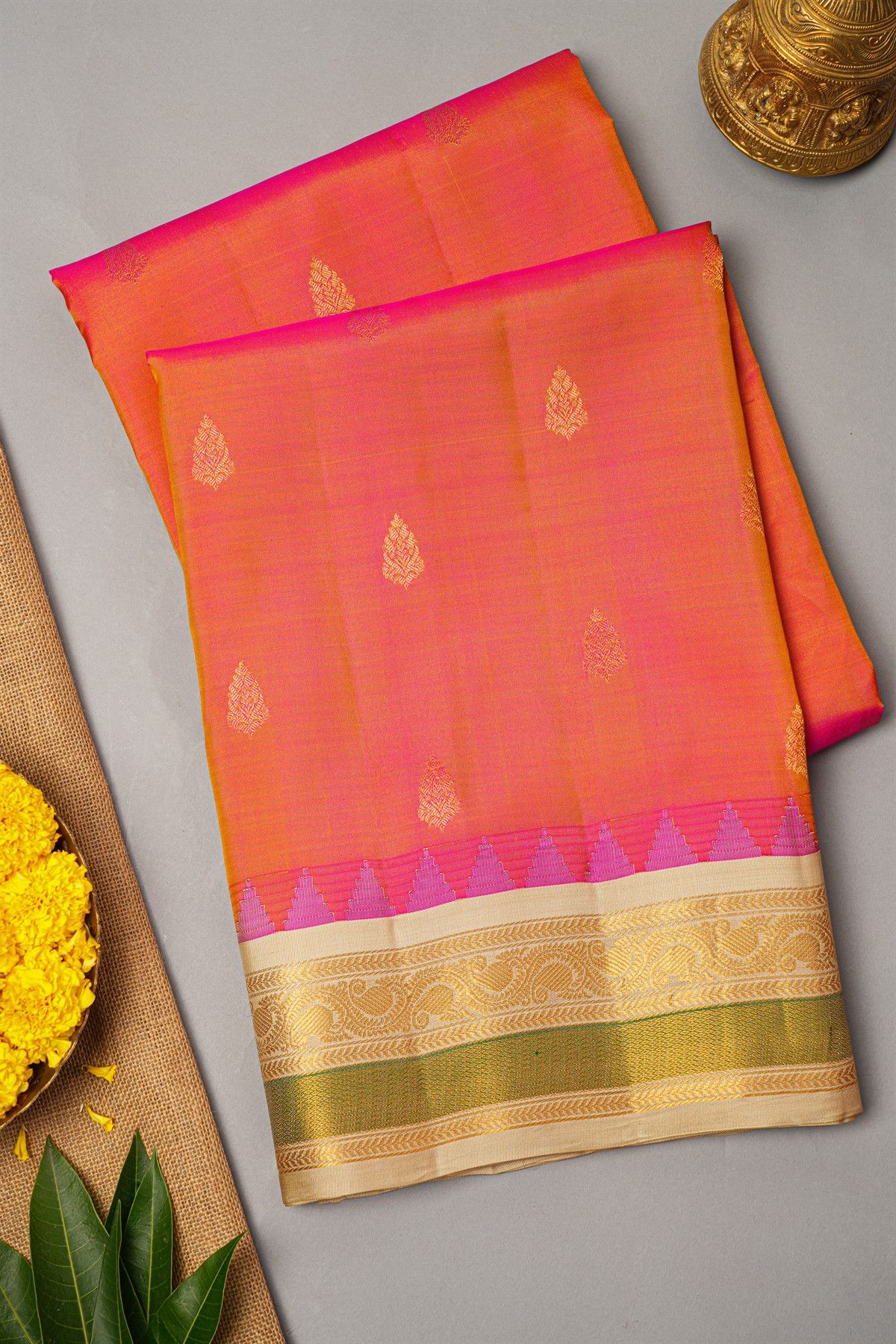 Gadwal Silk Peach  Saree