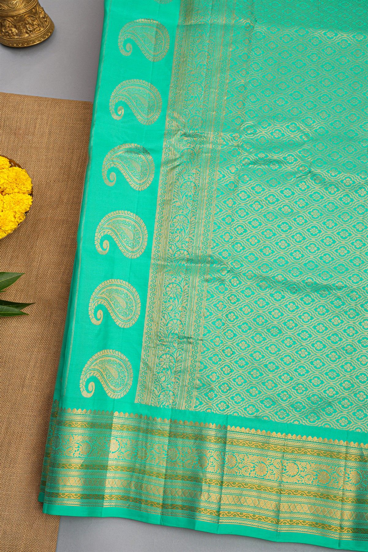 Gadwal Sea Green Silk Saree