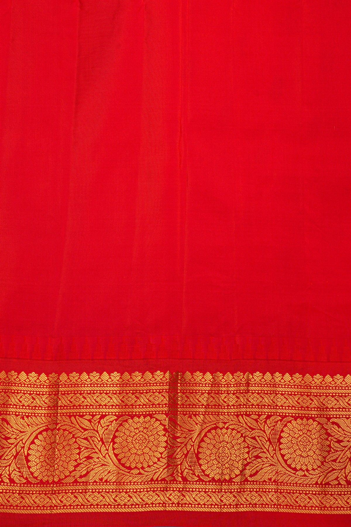 Gadwal Silk Off-White Saree