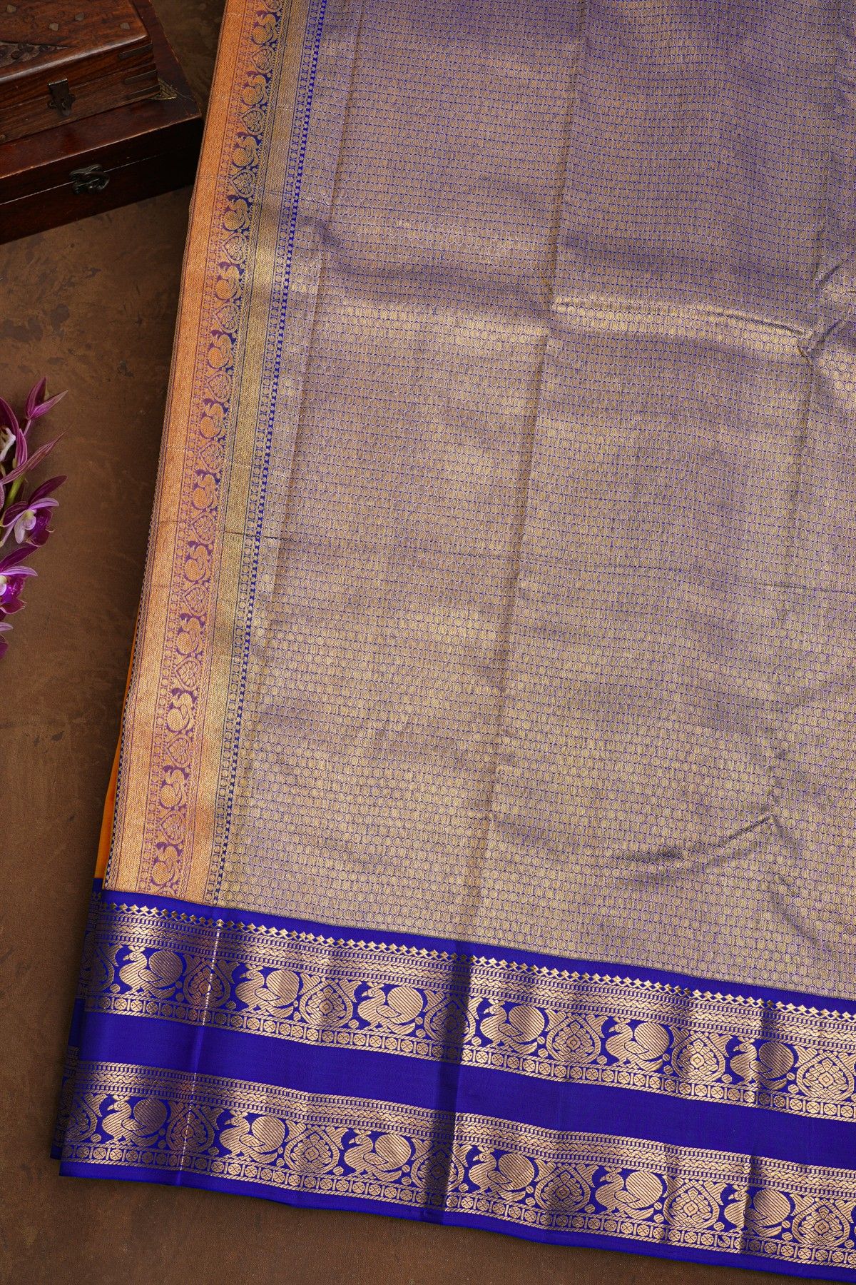 Kancheepuram Silk Dual-Tone  Saree