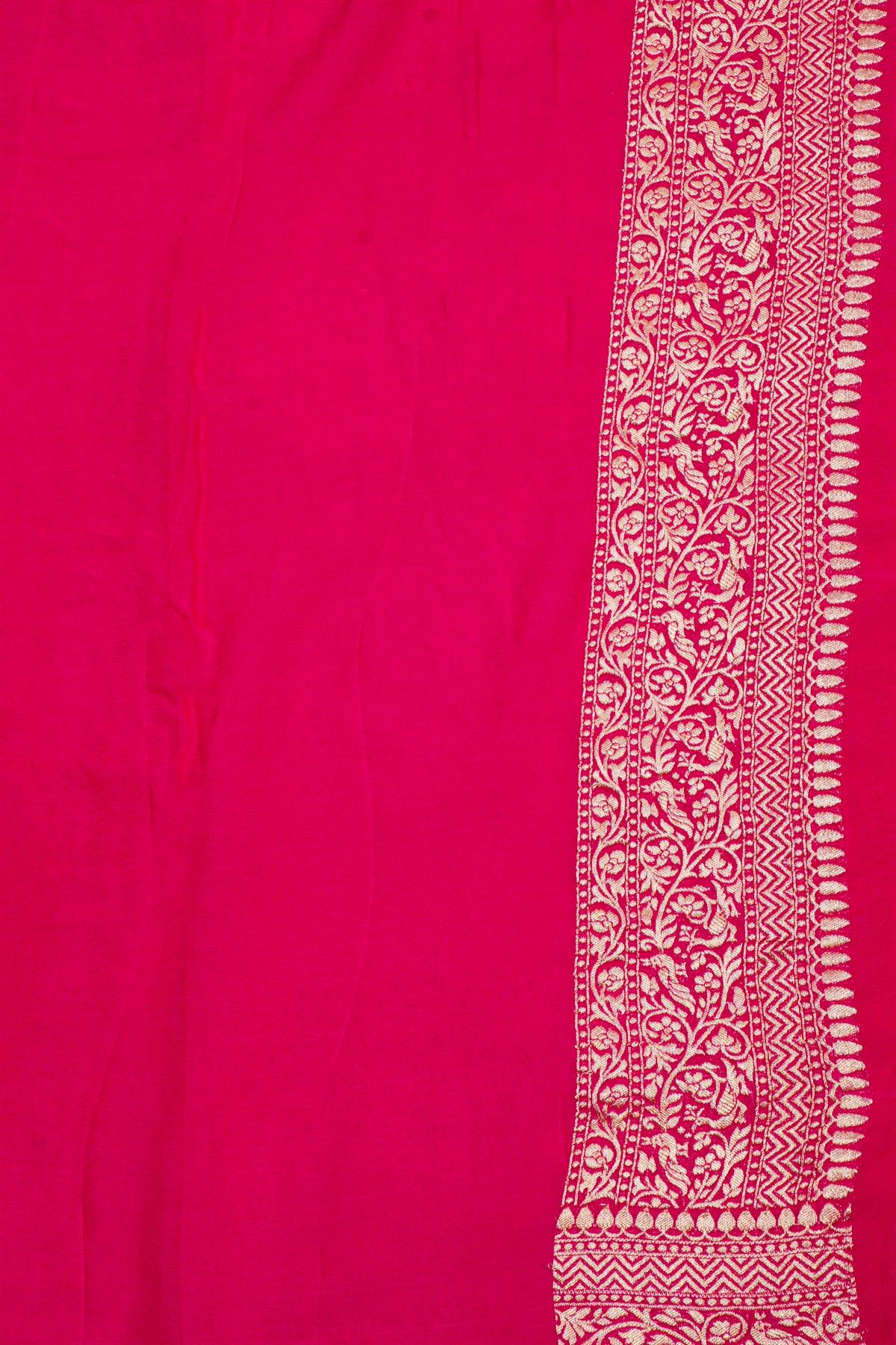 Kaddi Gergette Maroon Saree
