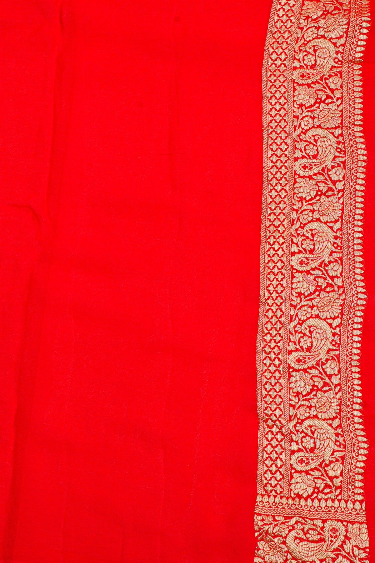 Kaddi Georgette Off White Saree