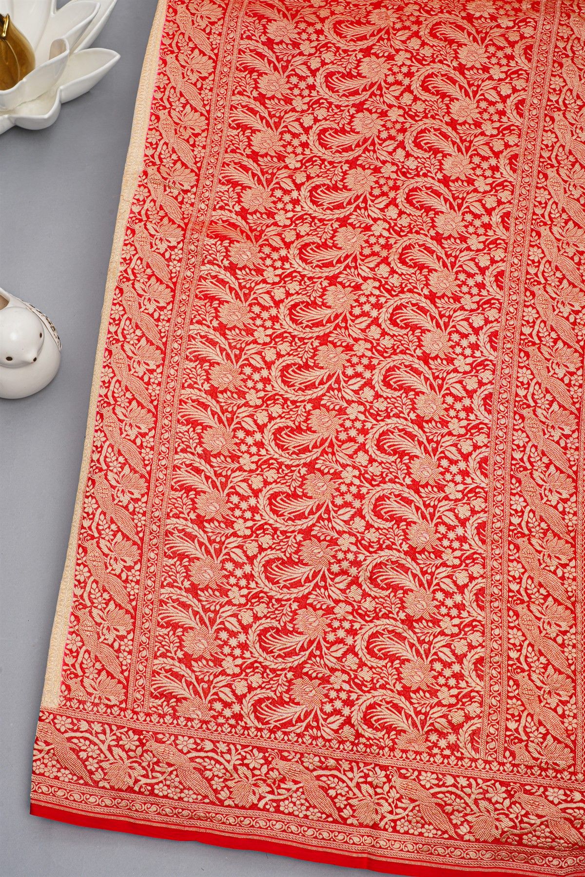 Kaddi Georgette Off White Saree