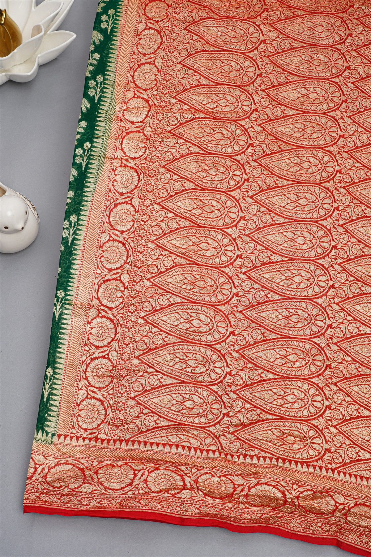 Kaddi Georgette Bottle Green Saree