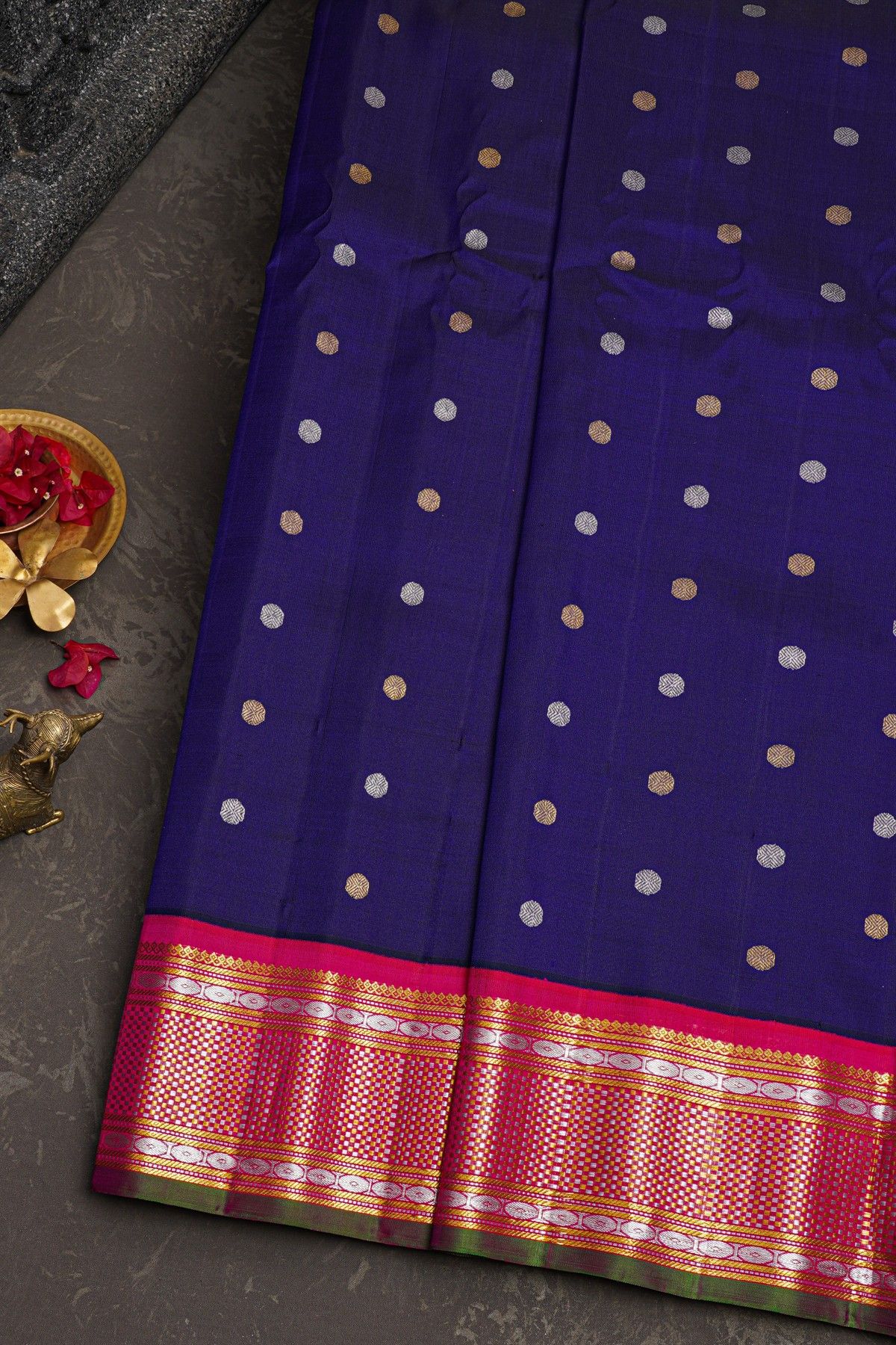 Gadwal Silk Navy Blue Saree