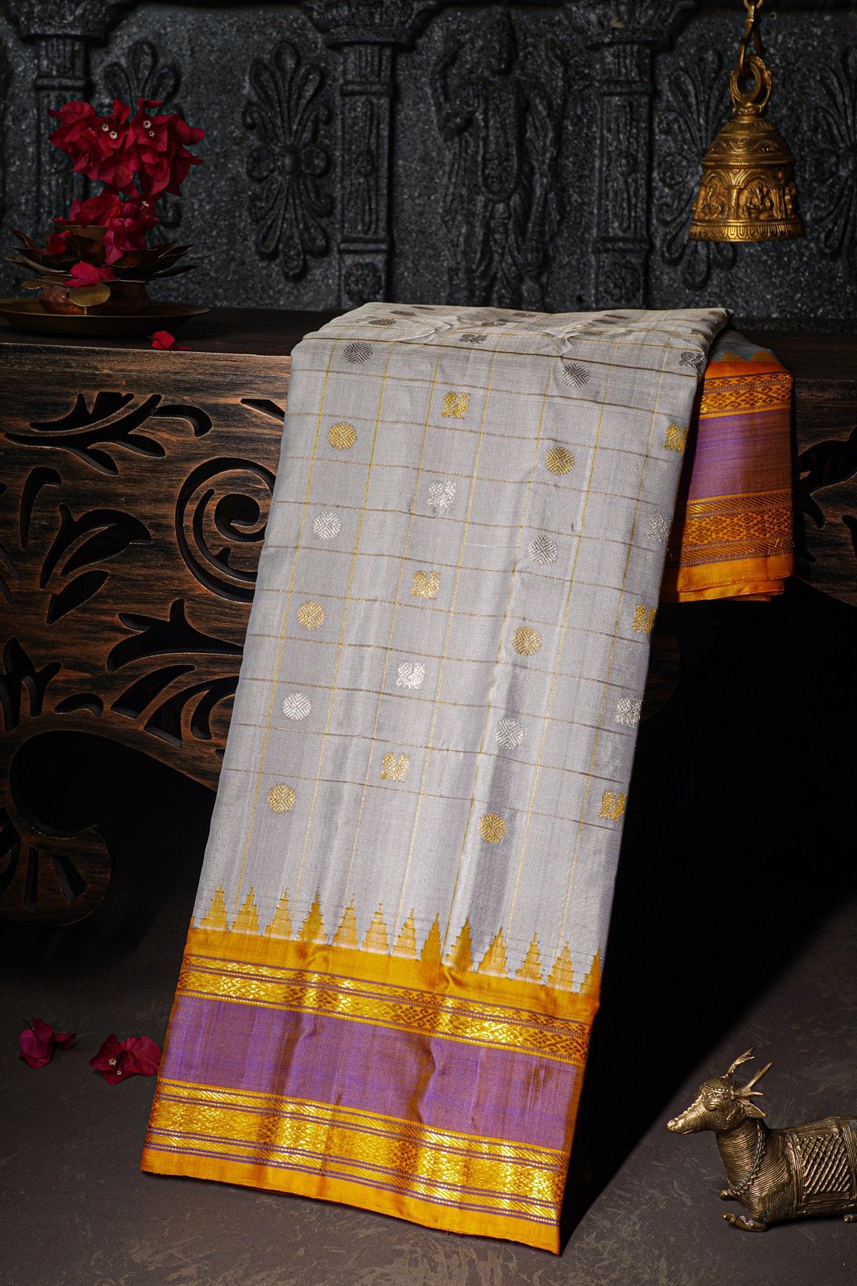 Gadwal Silk Grey Saree