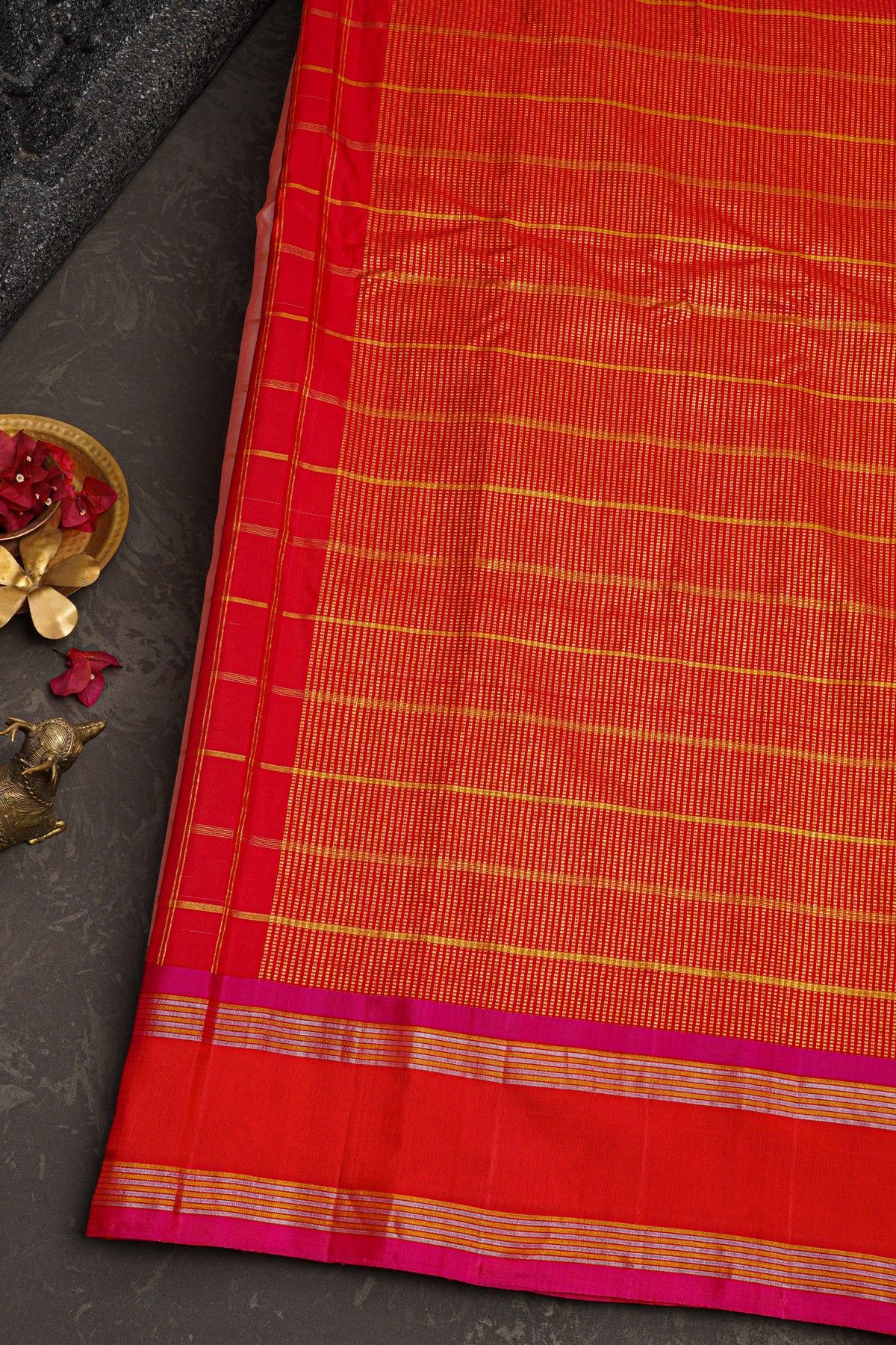 Gadwal Silk Dual Colour Saree