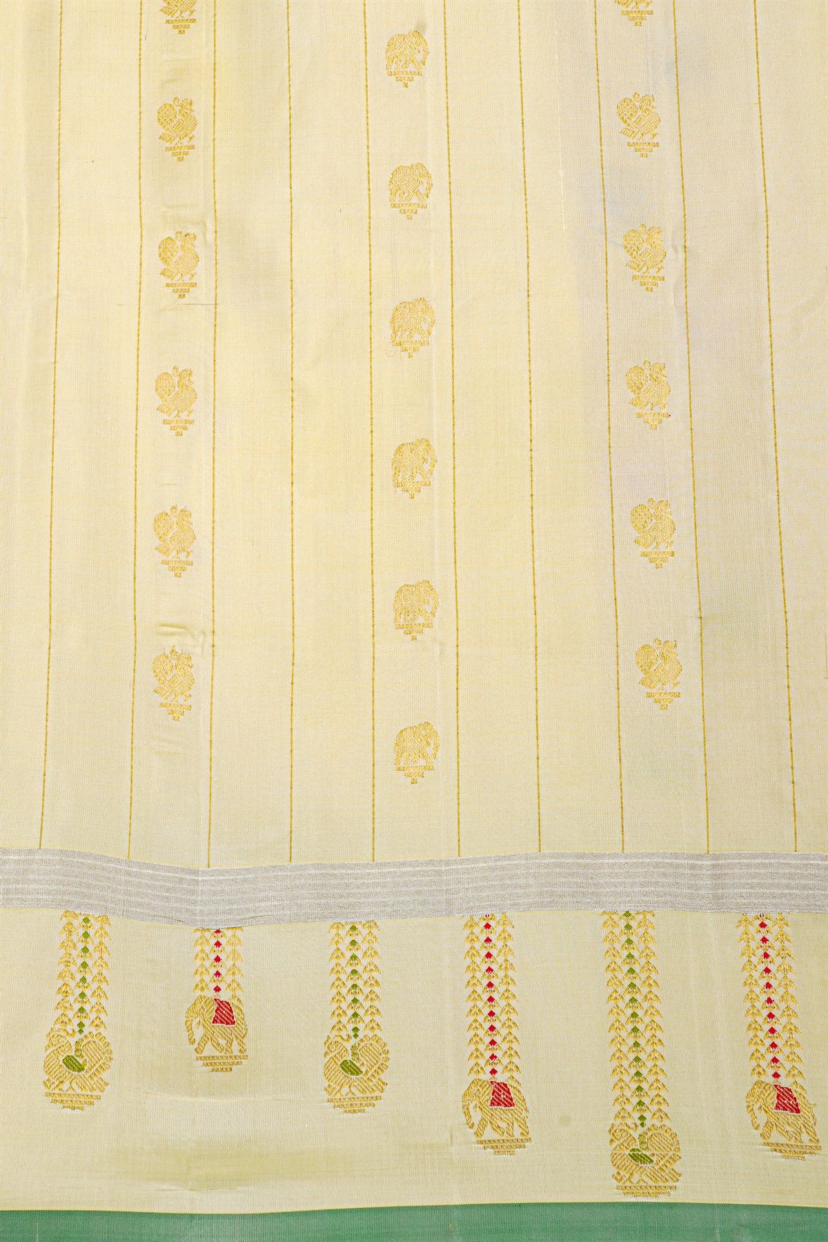 Gadwal Silk Light Yellow Saree