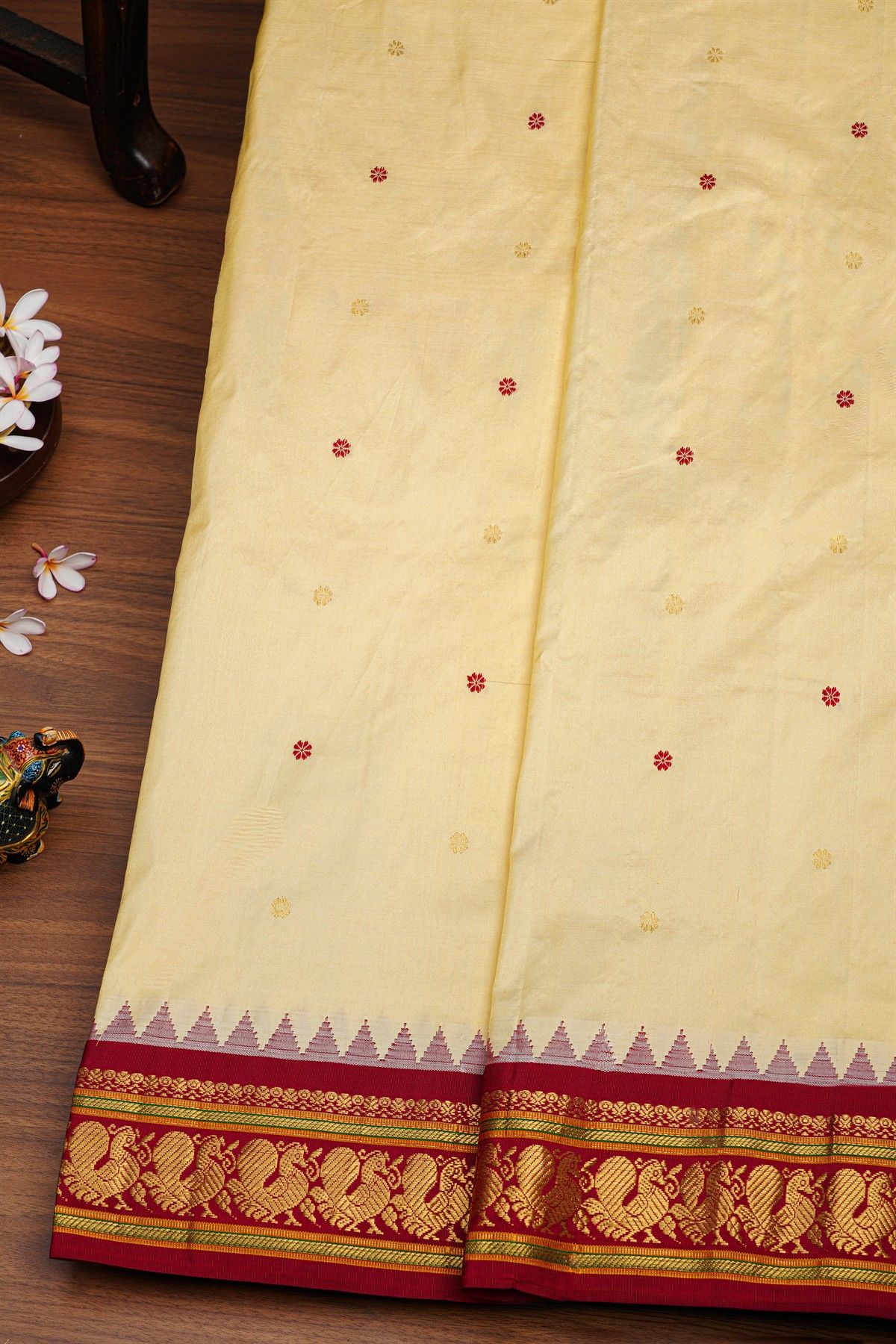 Narayanpet Silk Cream Saree