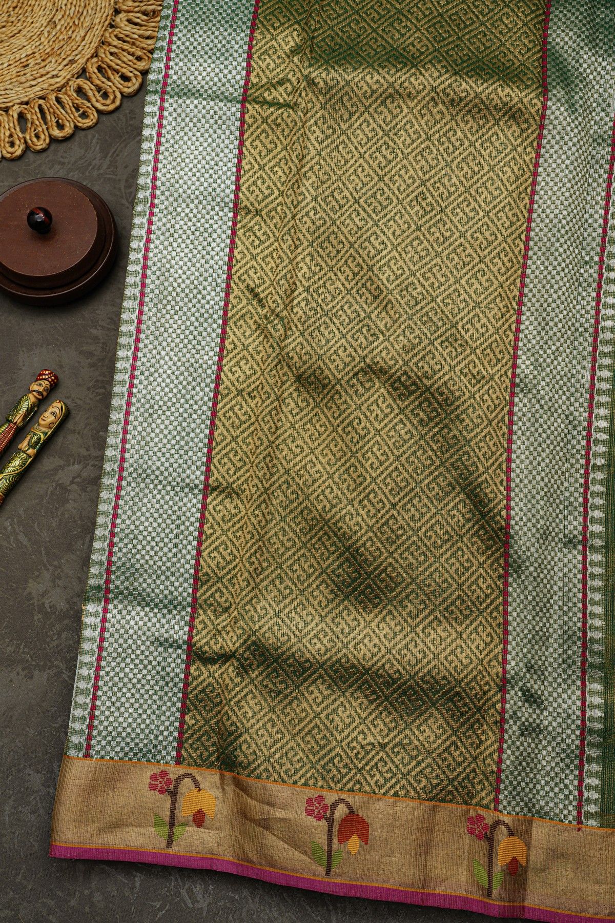 Zari Kota Cotton Bottle Green Tissue Saree