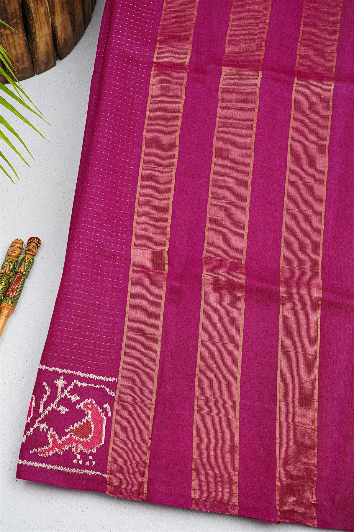 Designer Tussar Magenta Saree