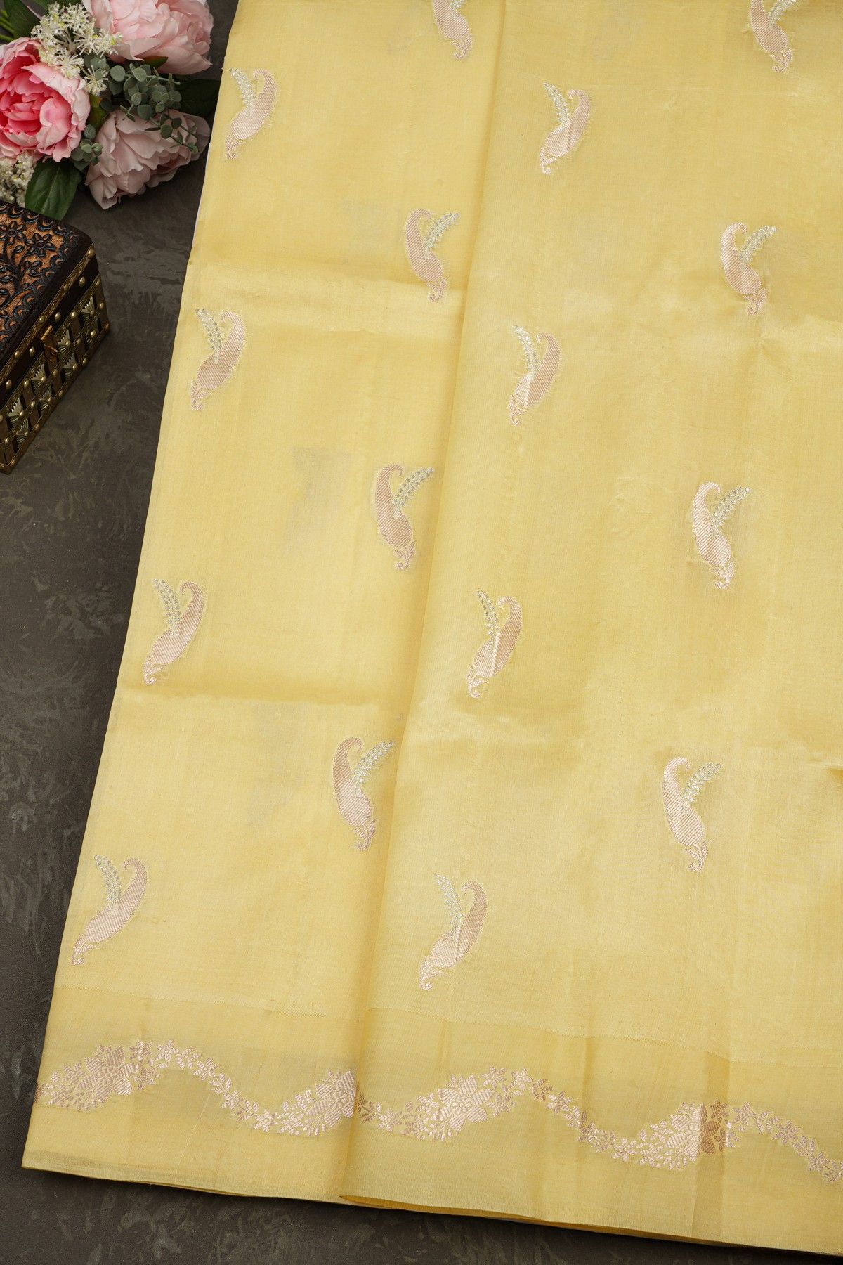 Matka Silk Cream Saree