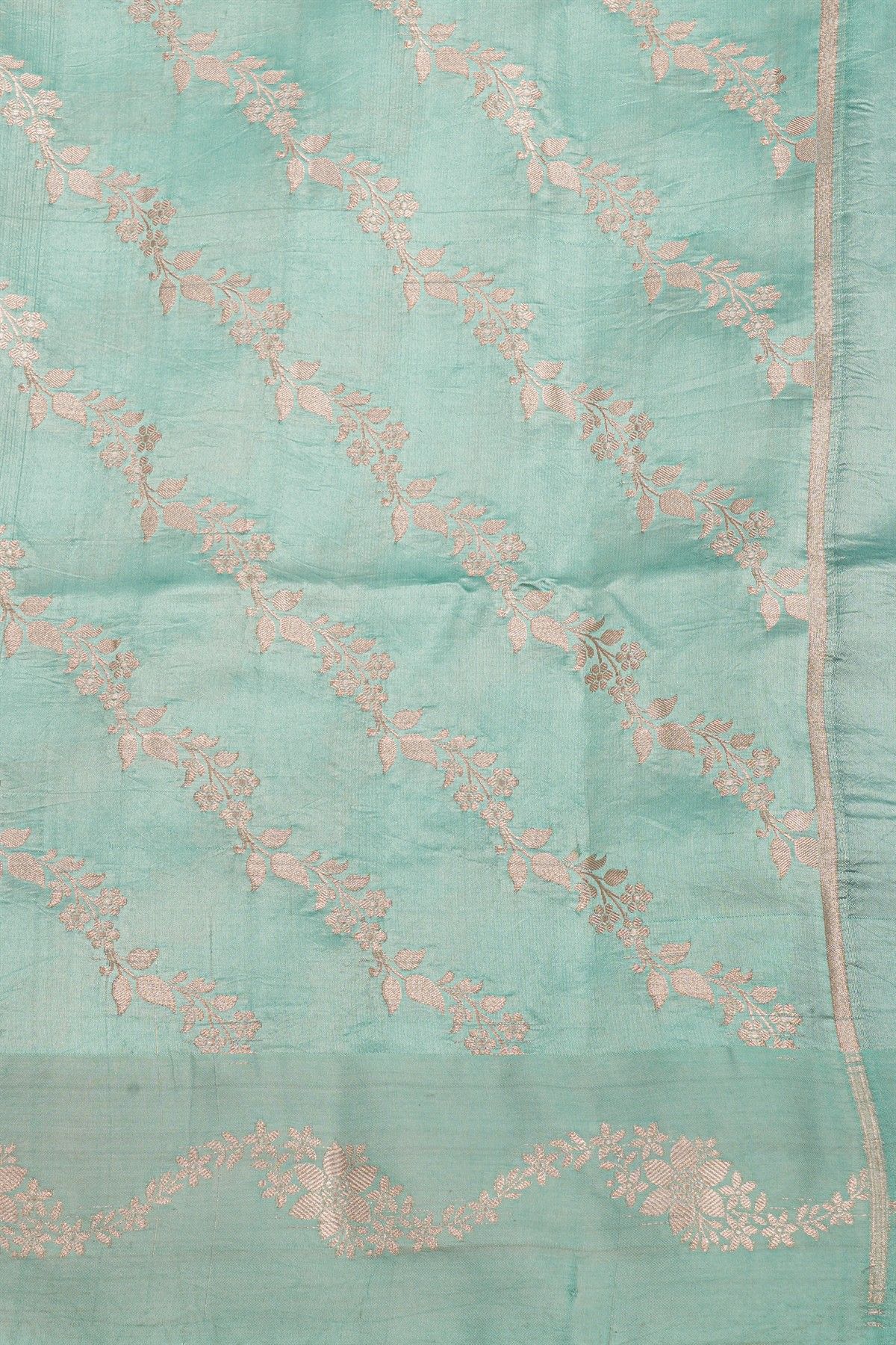 Matka Silk Lavender Saree