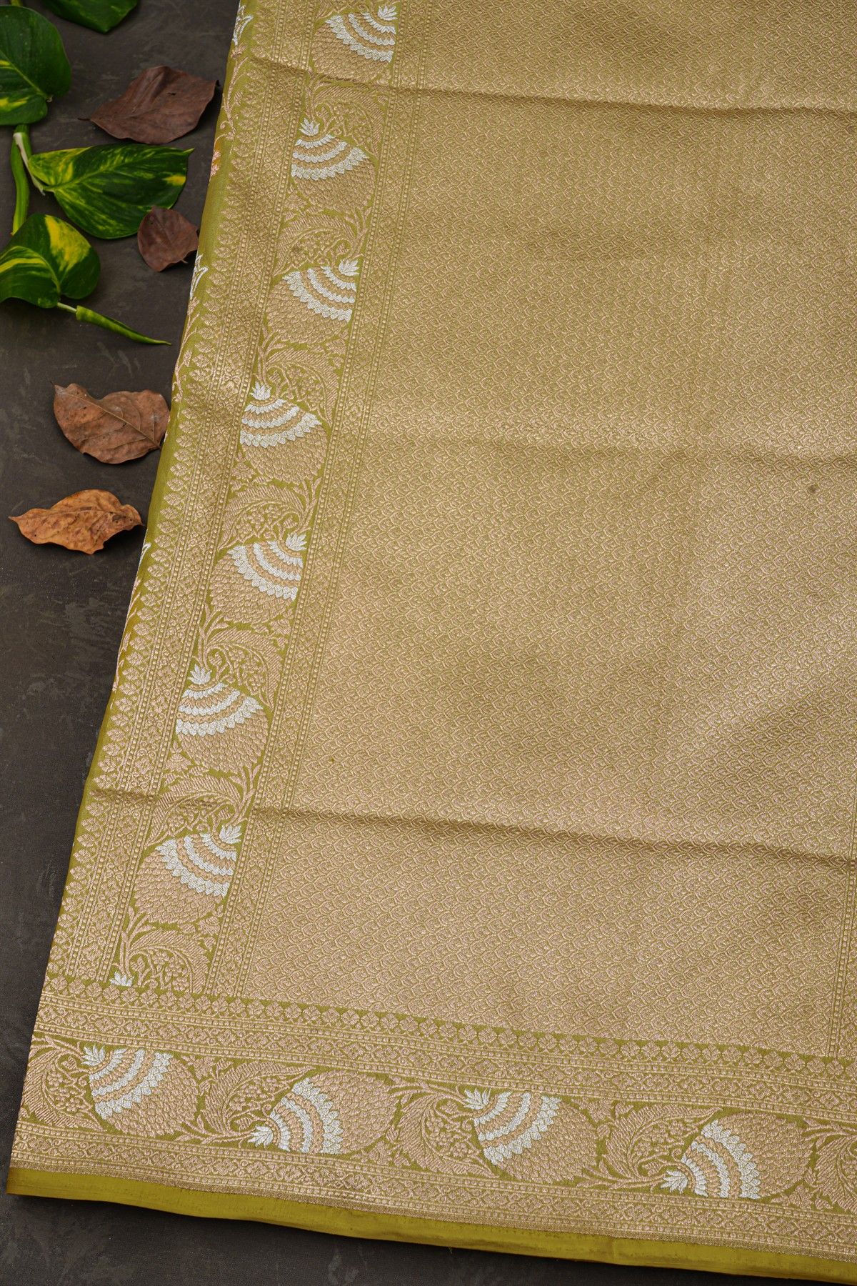 Banarasi Silk Mehendi Green Saree