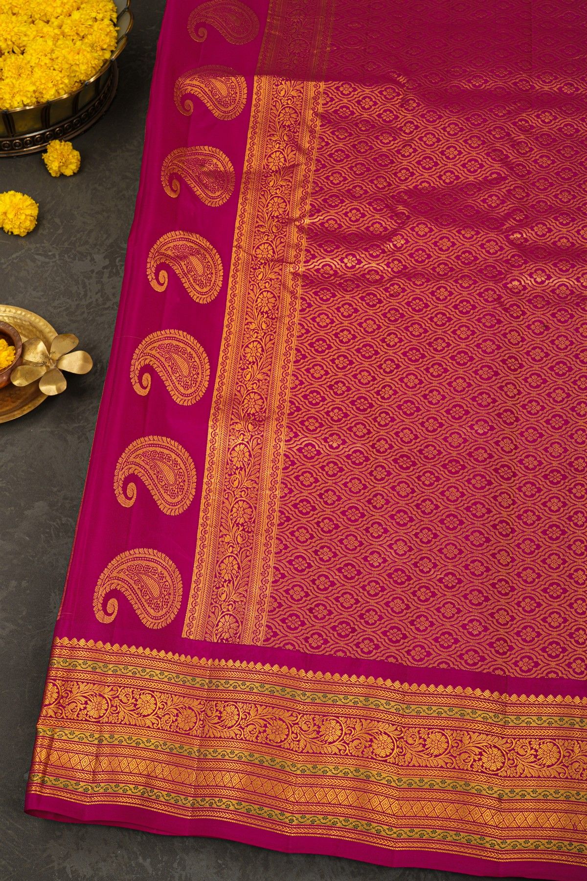 Gadwal Silk Peach Saree