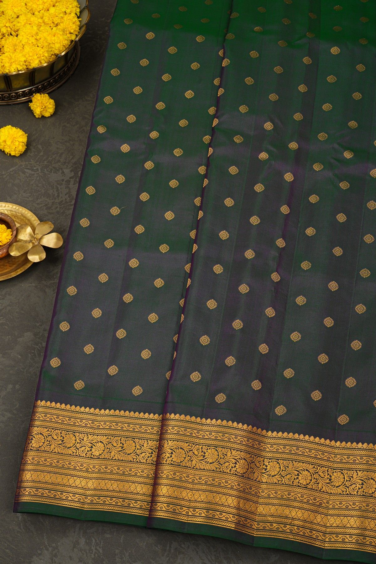 Gadwal Silk Dual Colour Saree