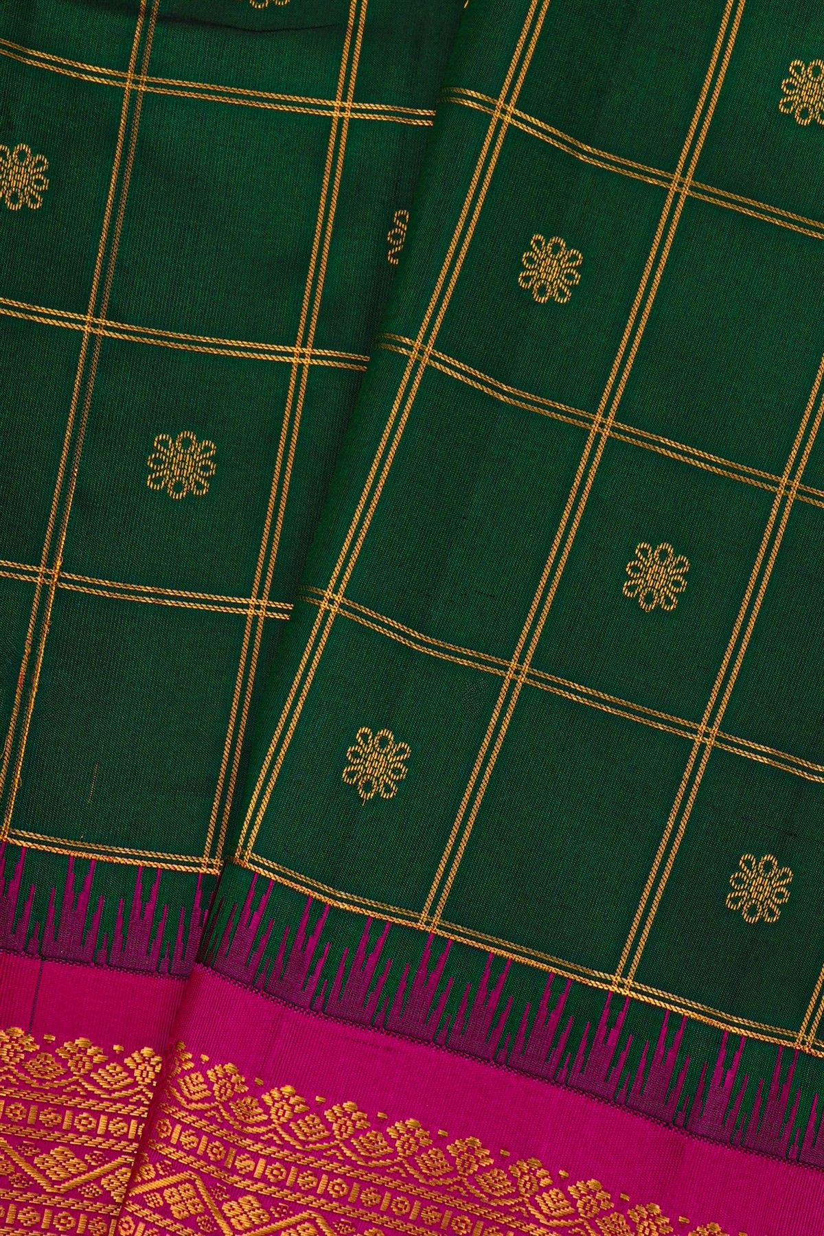 Gadwal Silk Bottle Green Saree