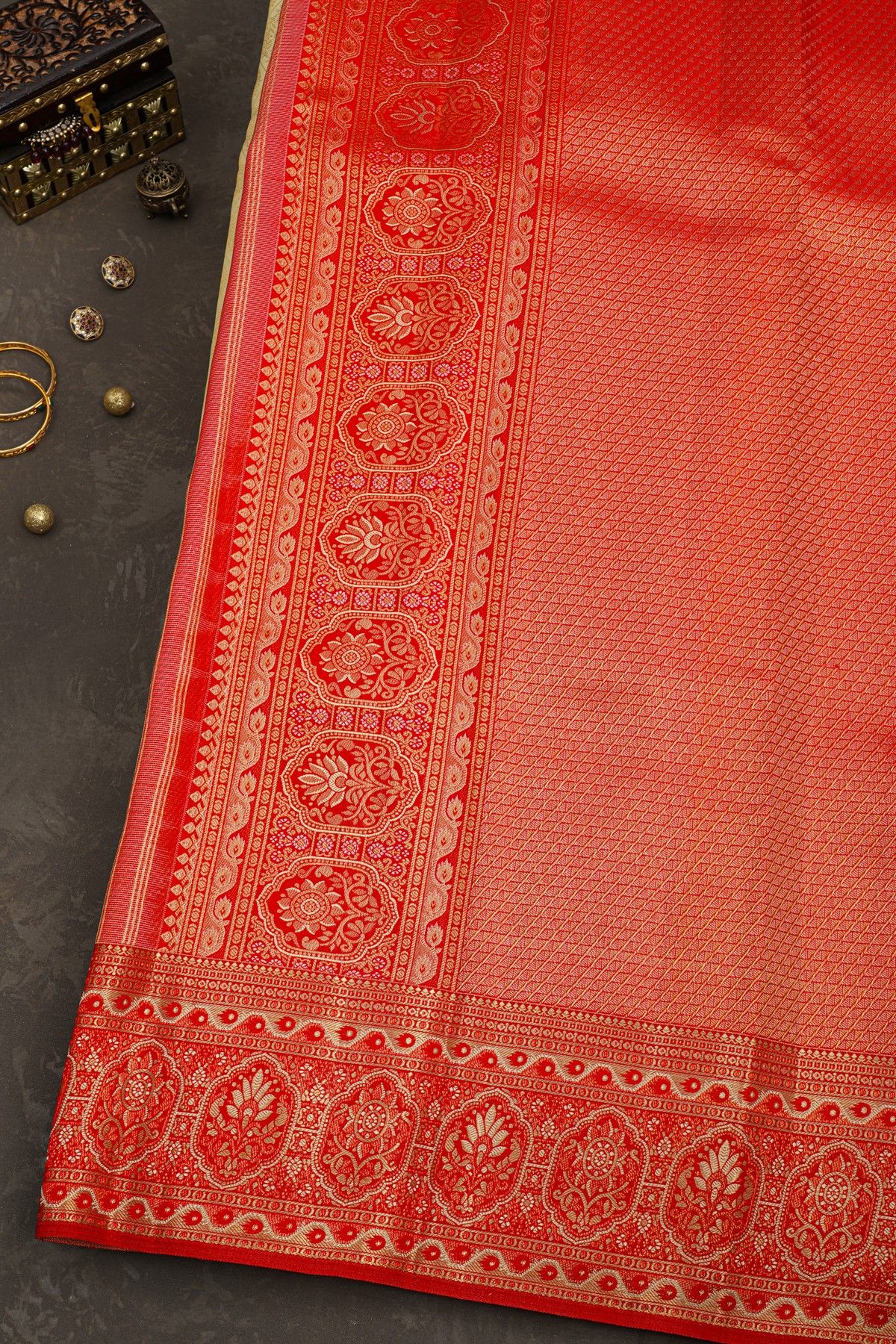 Kancheepuram Tissue Cream Saree