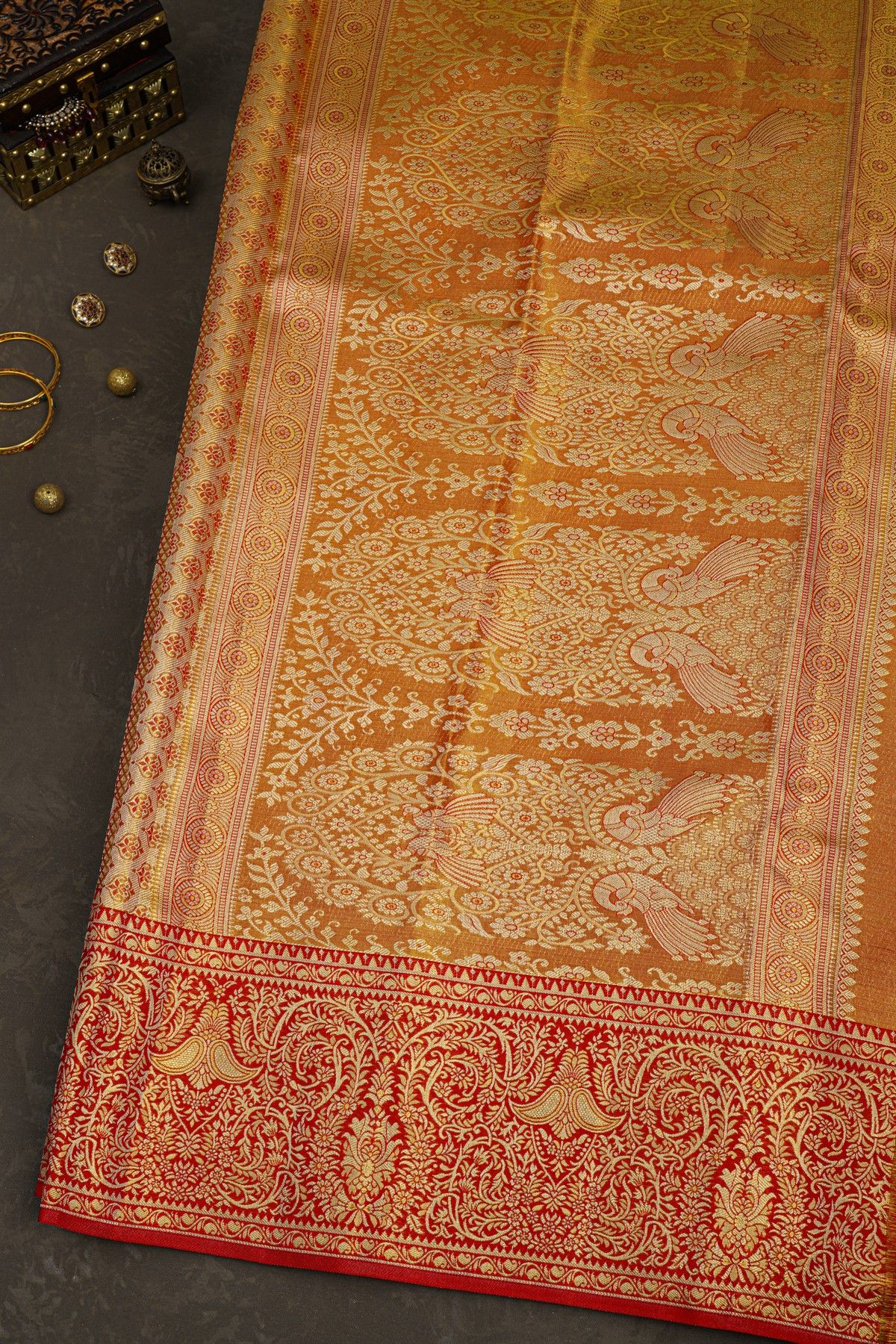Kancheepuram Tissue Dual Colour Saree