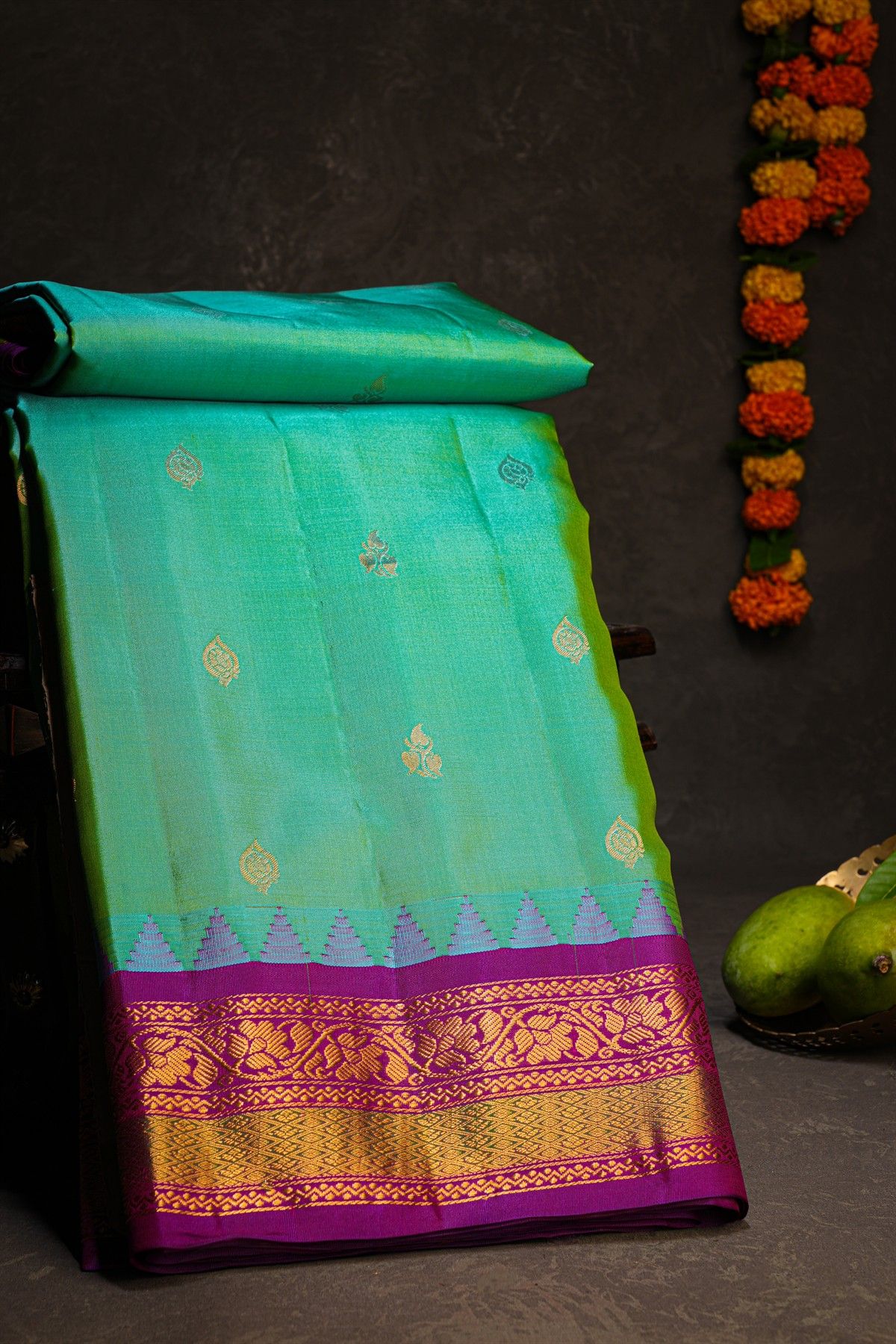 Gadwal Silk Dual Colour Saree