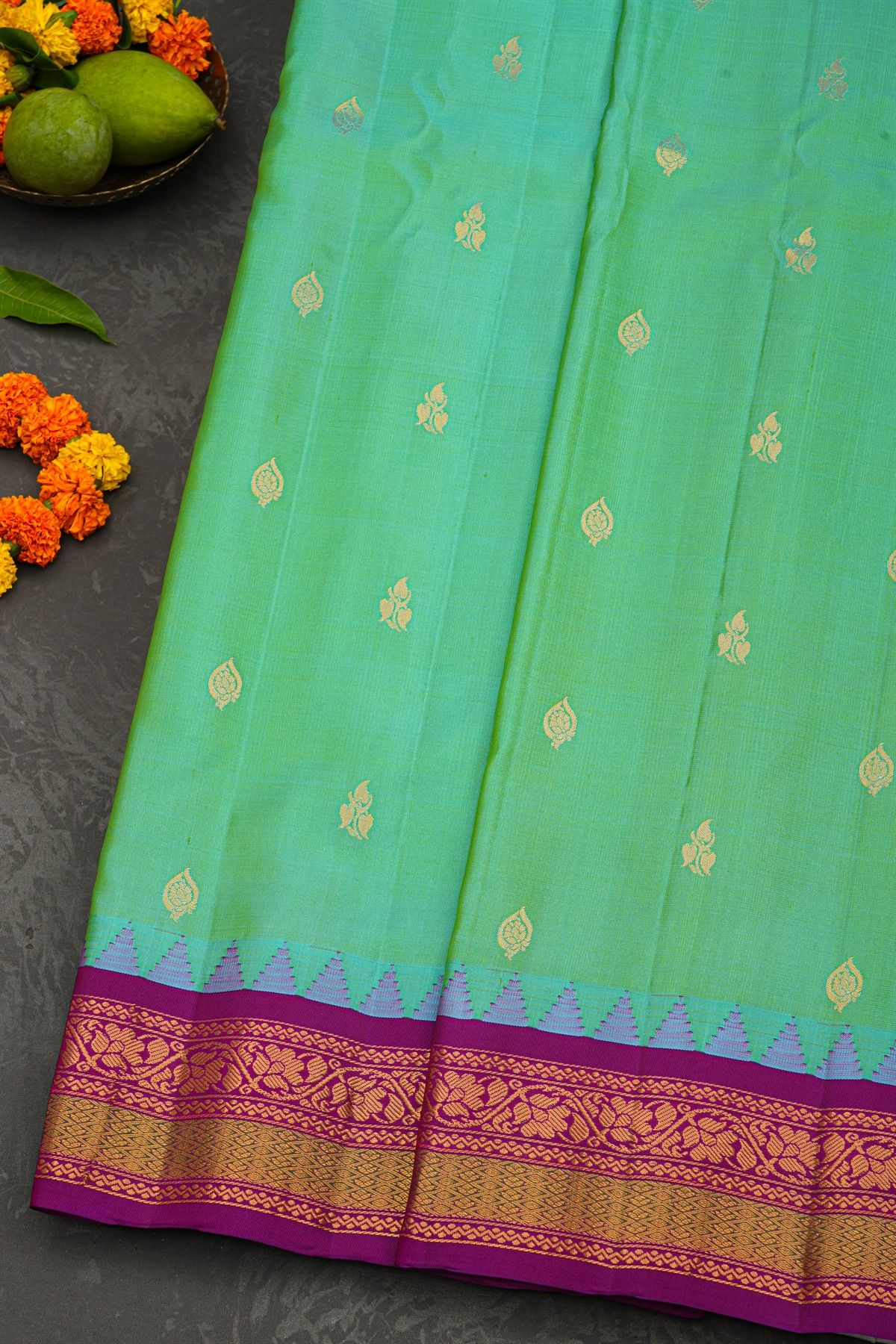 Gadwal Silk Dual Colour Saree