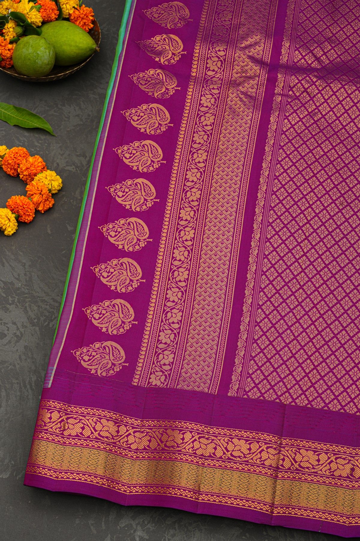 Gadwal Silk Dual Colour Saree