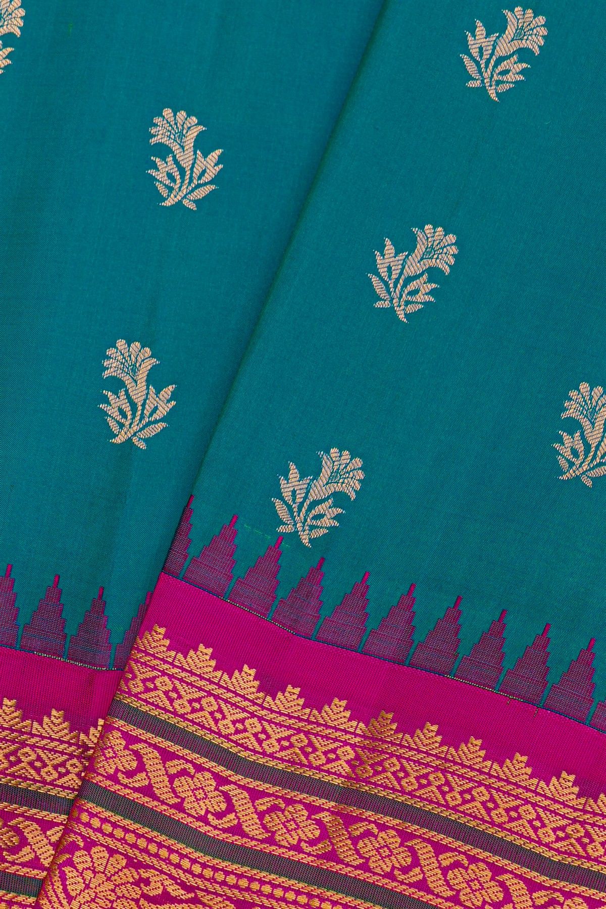 Gadwal Silk Blue Saree